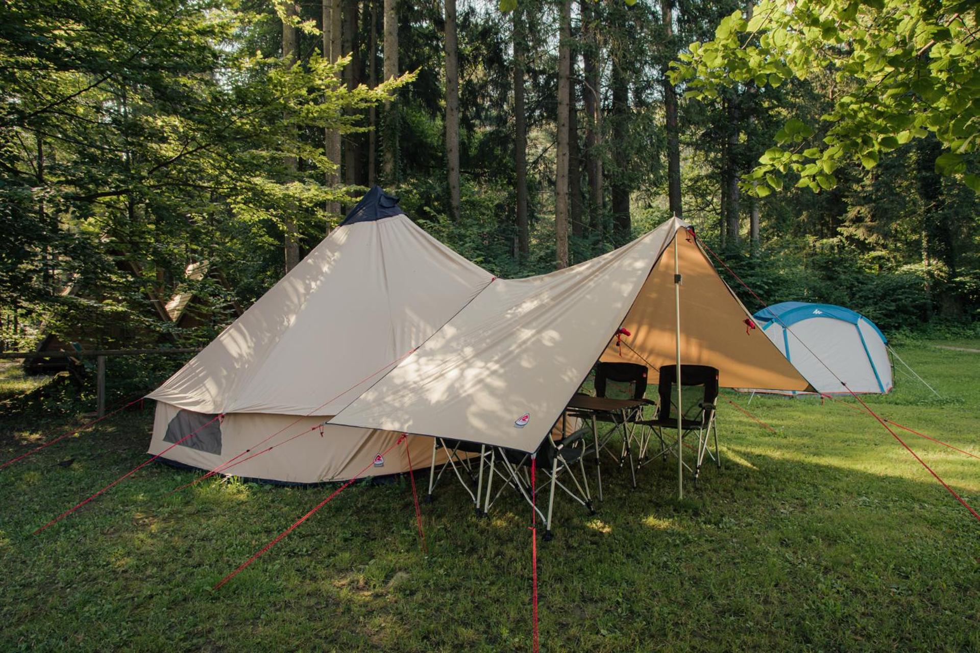 Tent - Photo 2