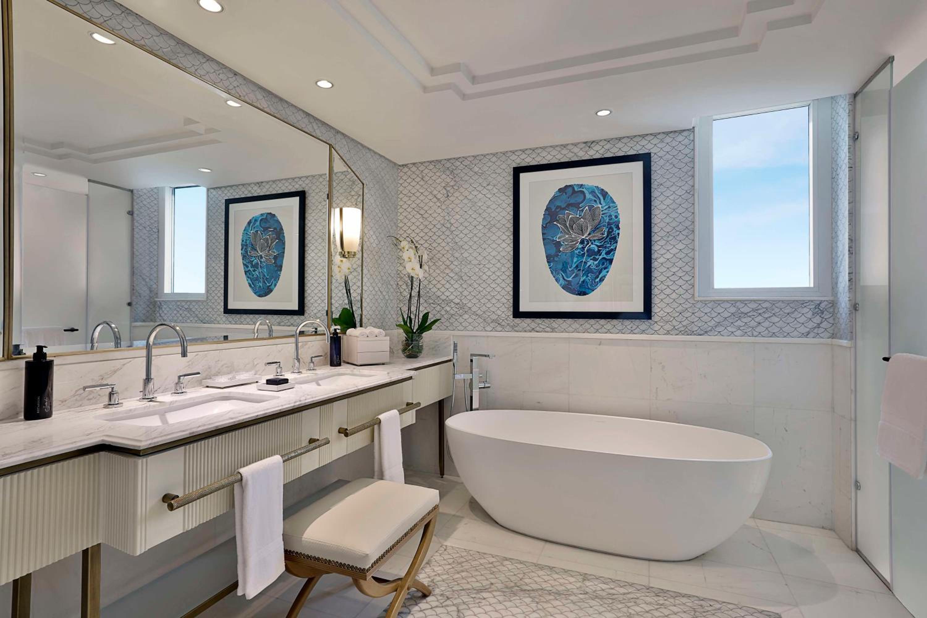 Two-Bedroom Superior King Suite thumbnail 5