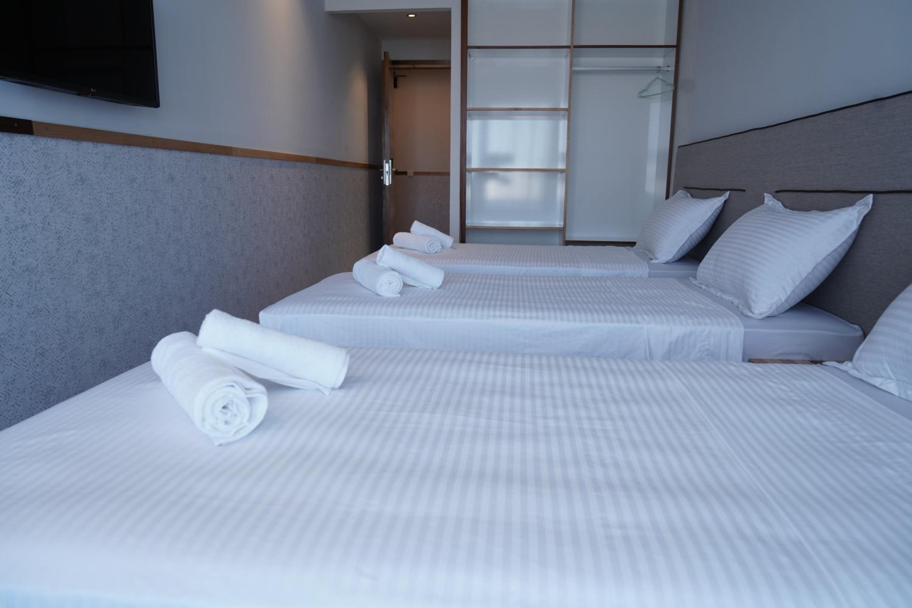Triple Room with Balcony