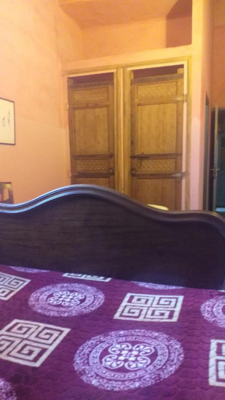 Double Room with Private Bathroom - Photo 7