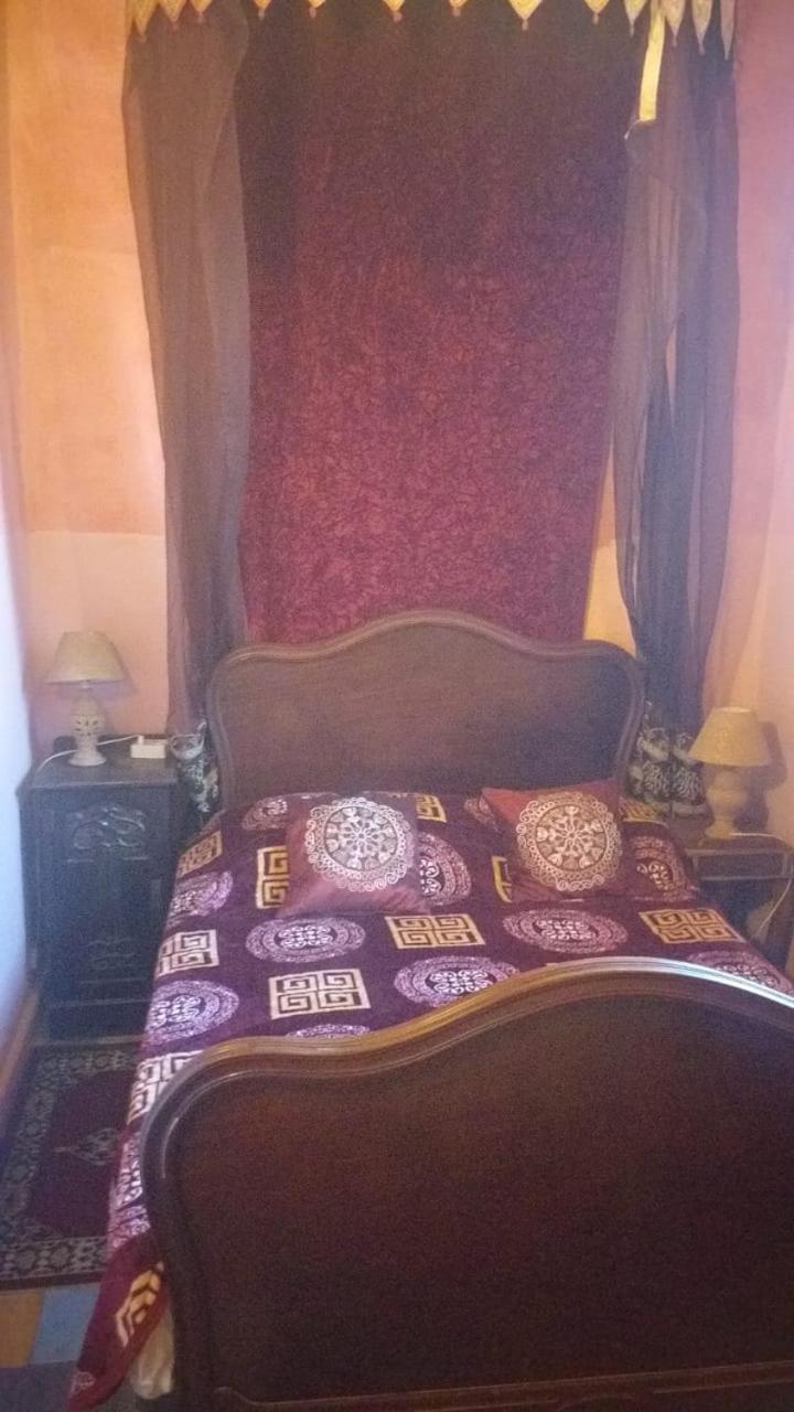 Double Room with Private Bathroom - Photo 8
