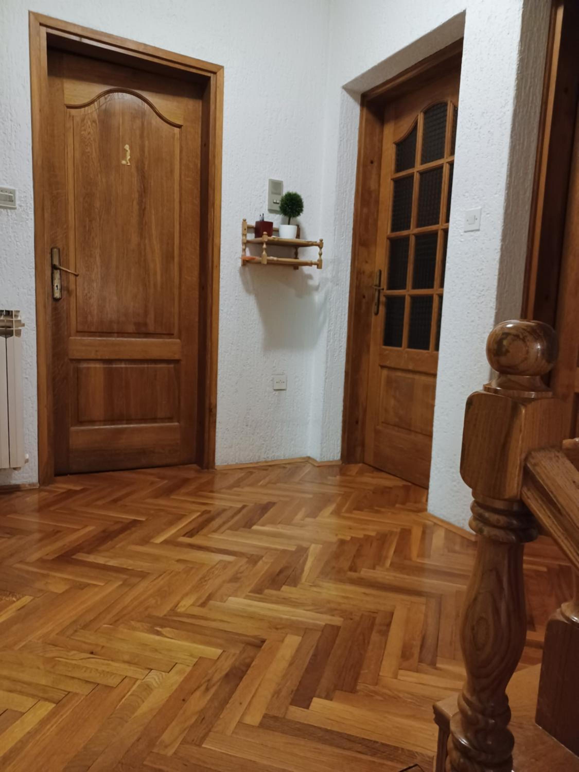 Apartment - Split Level - Photo 50
