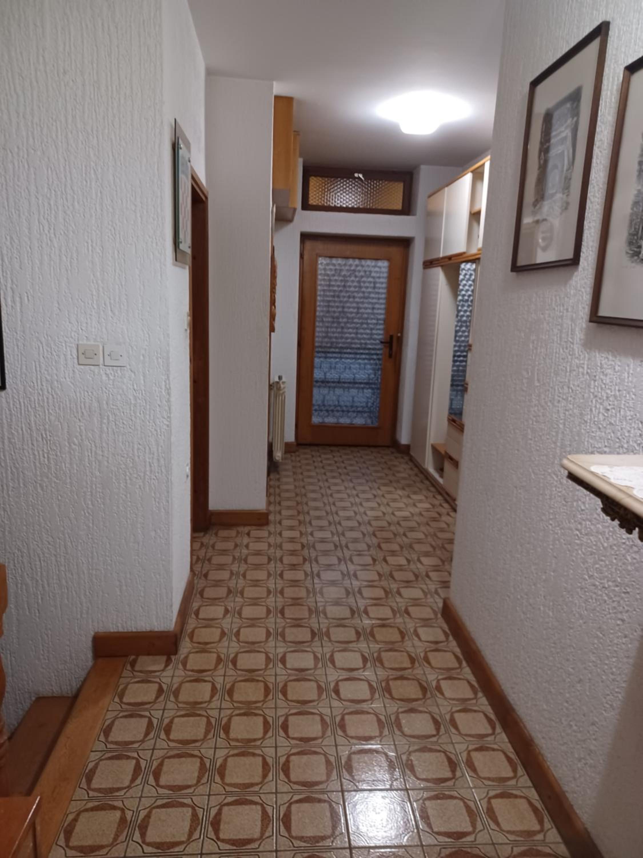 Apartment - Split Level - Photo 38