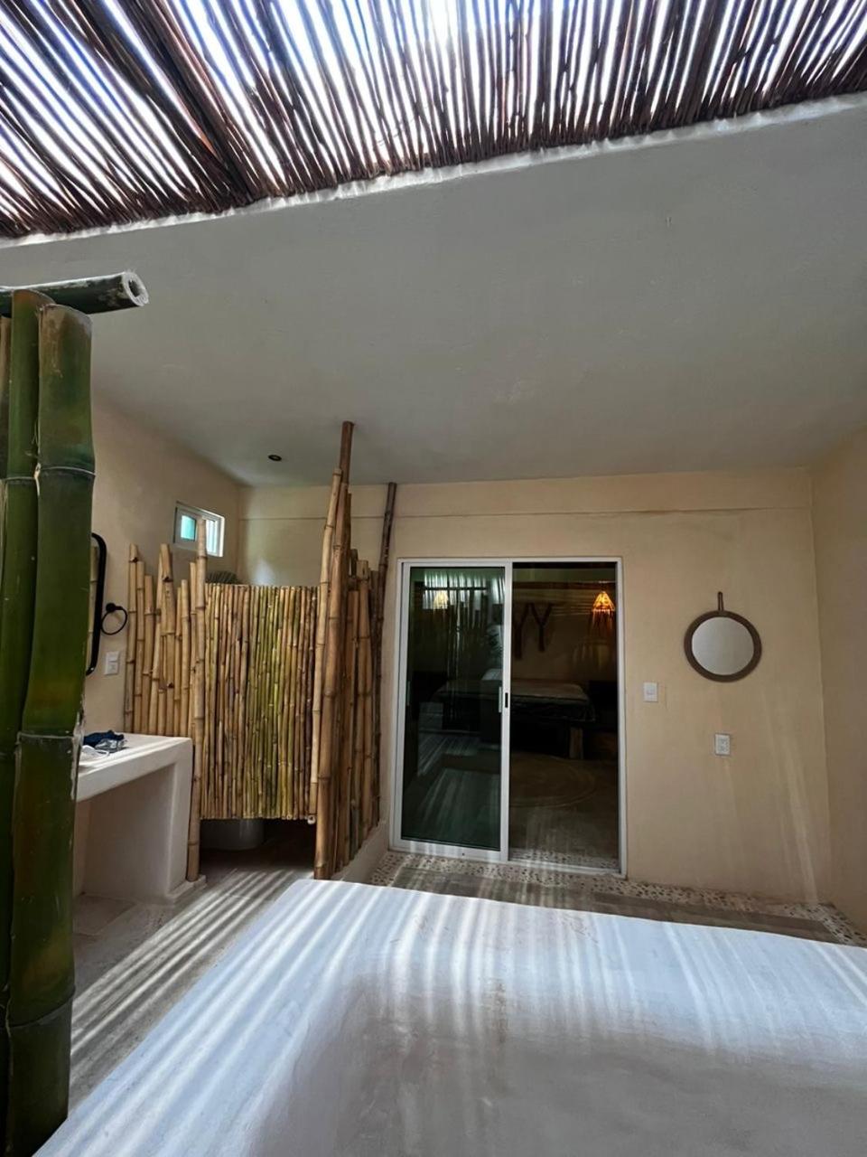 Superior King Room - Photo 1