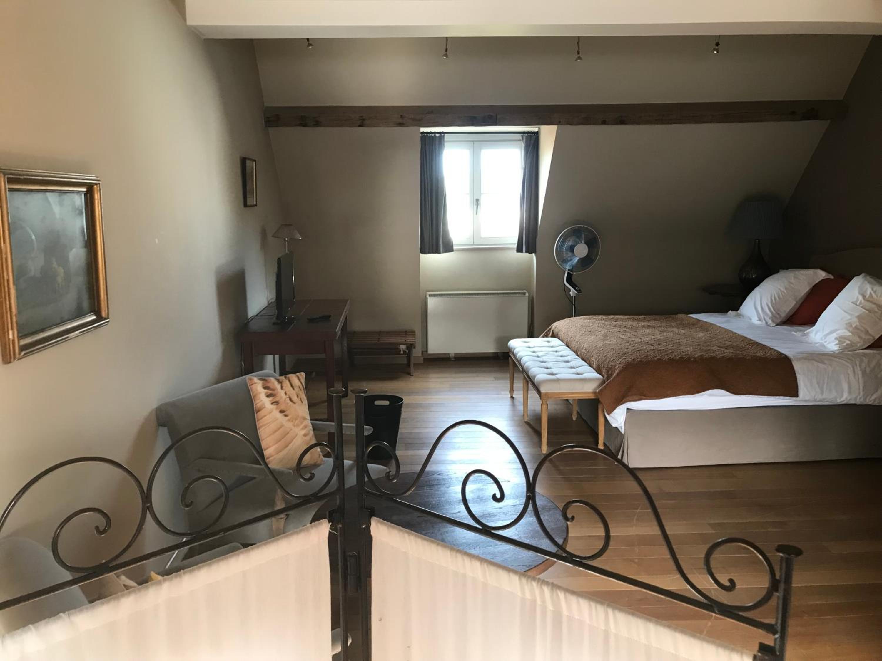 Comfort Triple Room - Photo 11