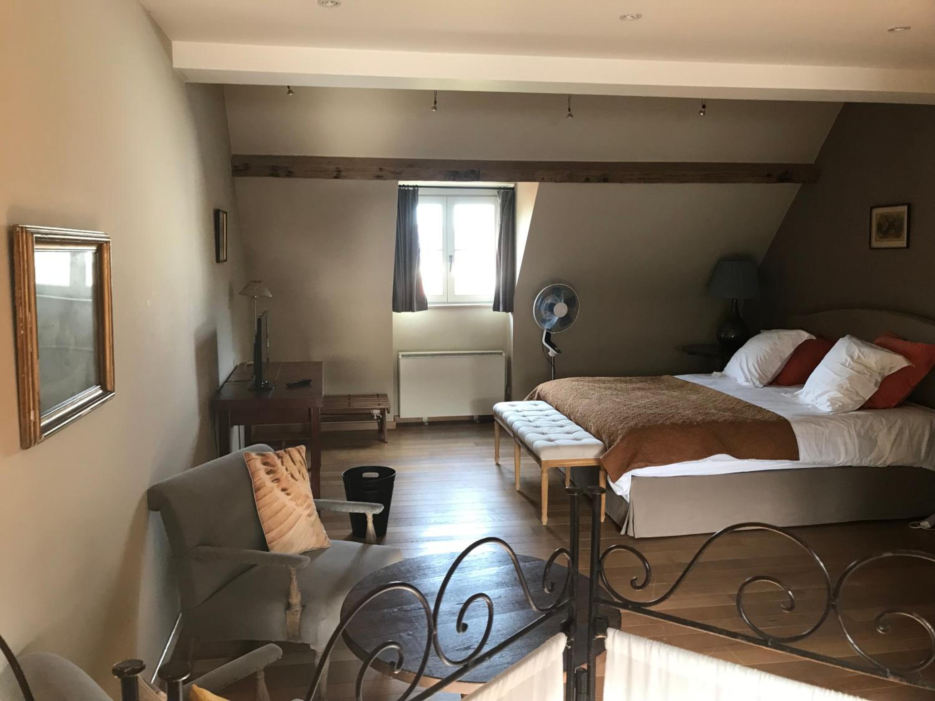 Comfort Triple Room - Photo 13
