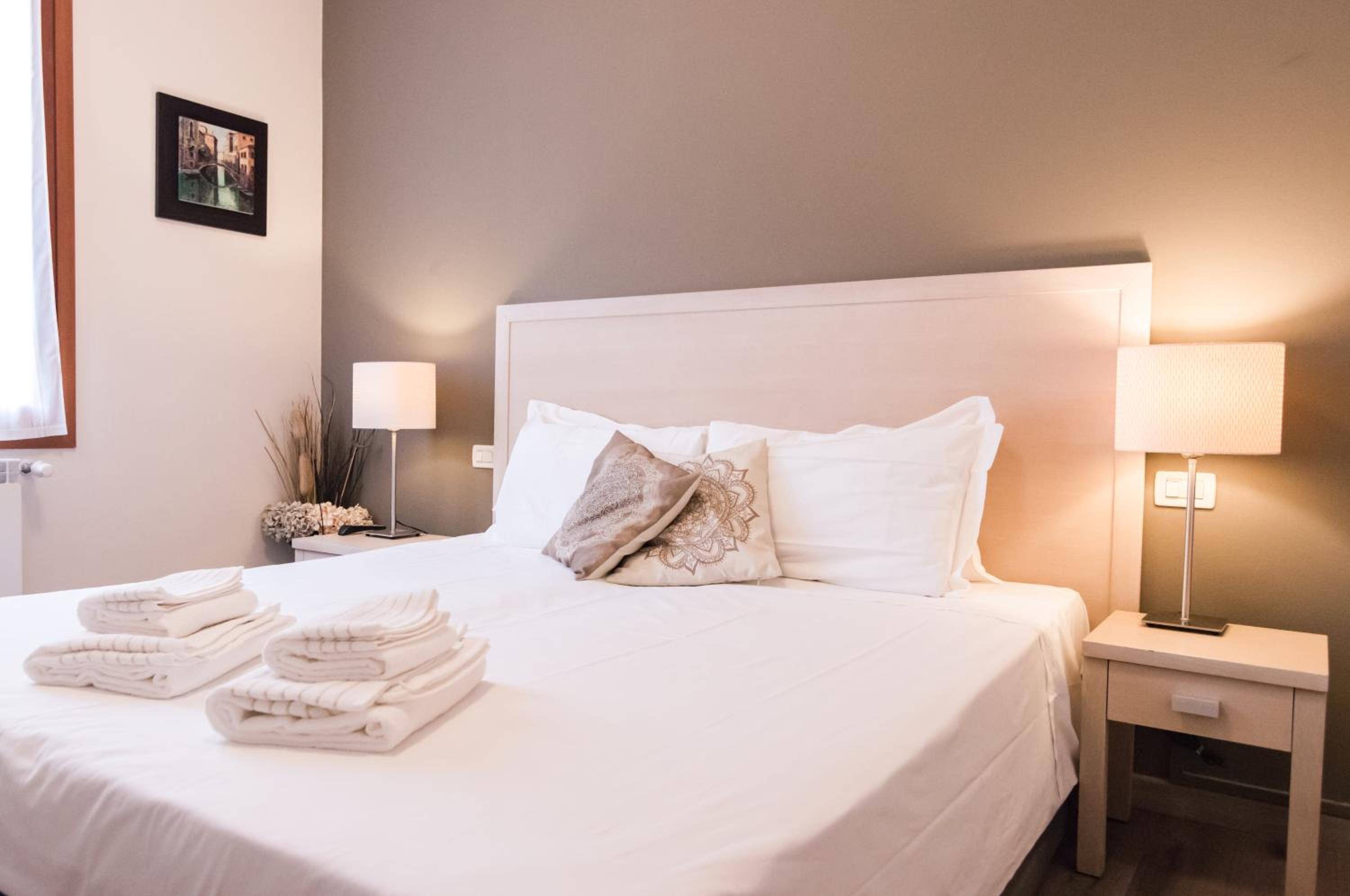 Double or Twin Room photo 1