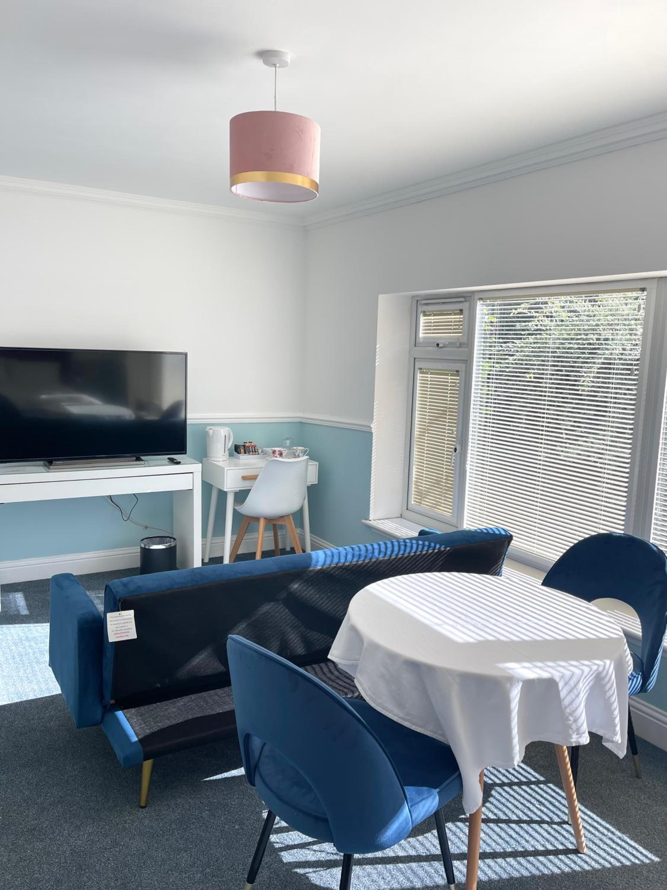 Deluxe King Room photo 3