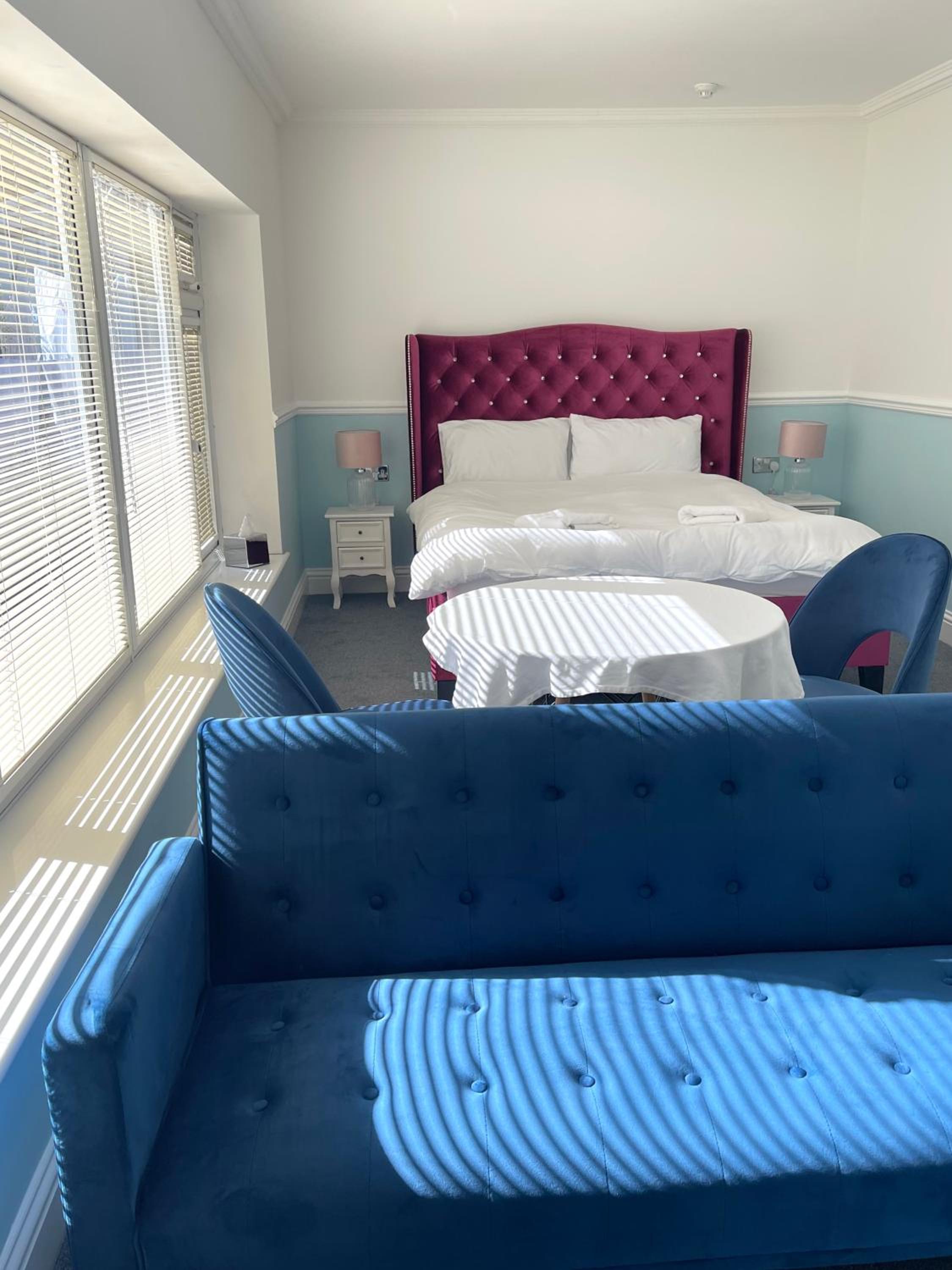 Deluxe King Room photo 1