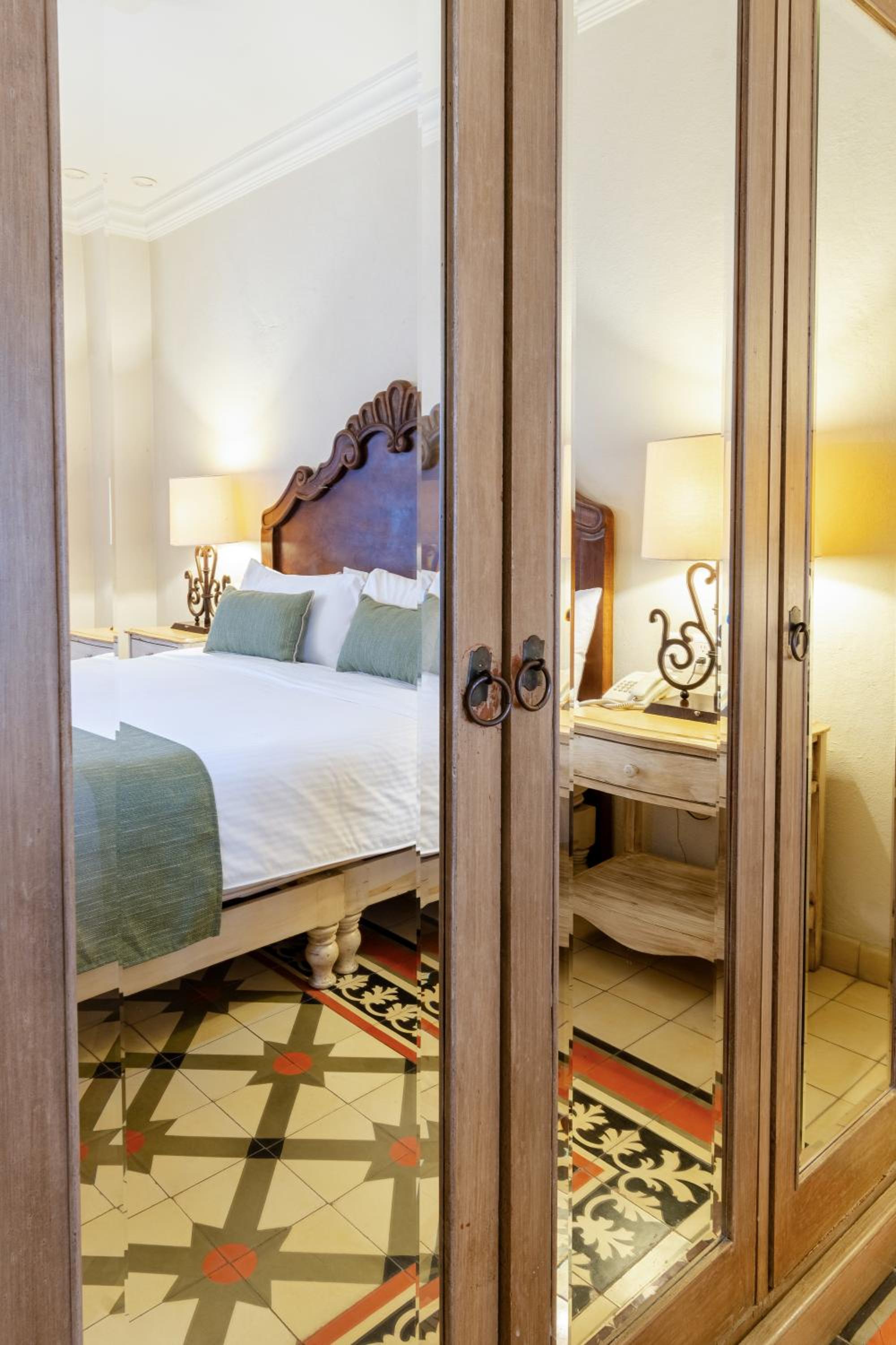 King Room - Photo 13