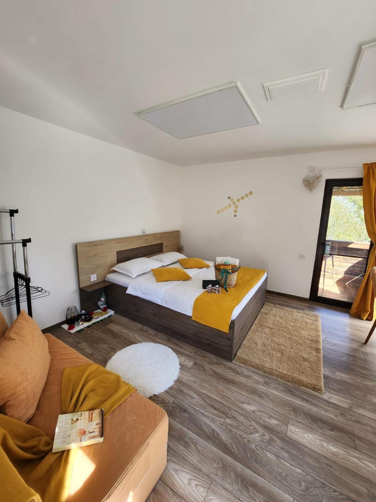 One-Bedroom Chalet