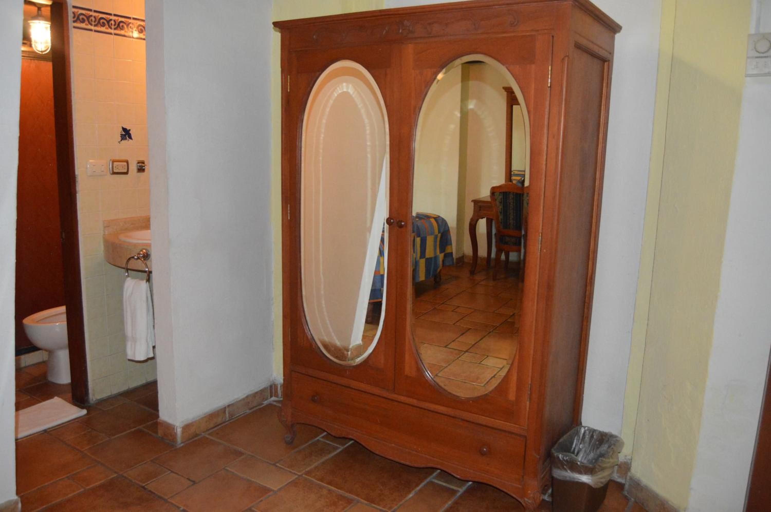 Classic Triple Room photo 3