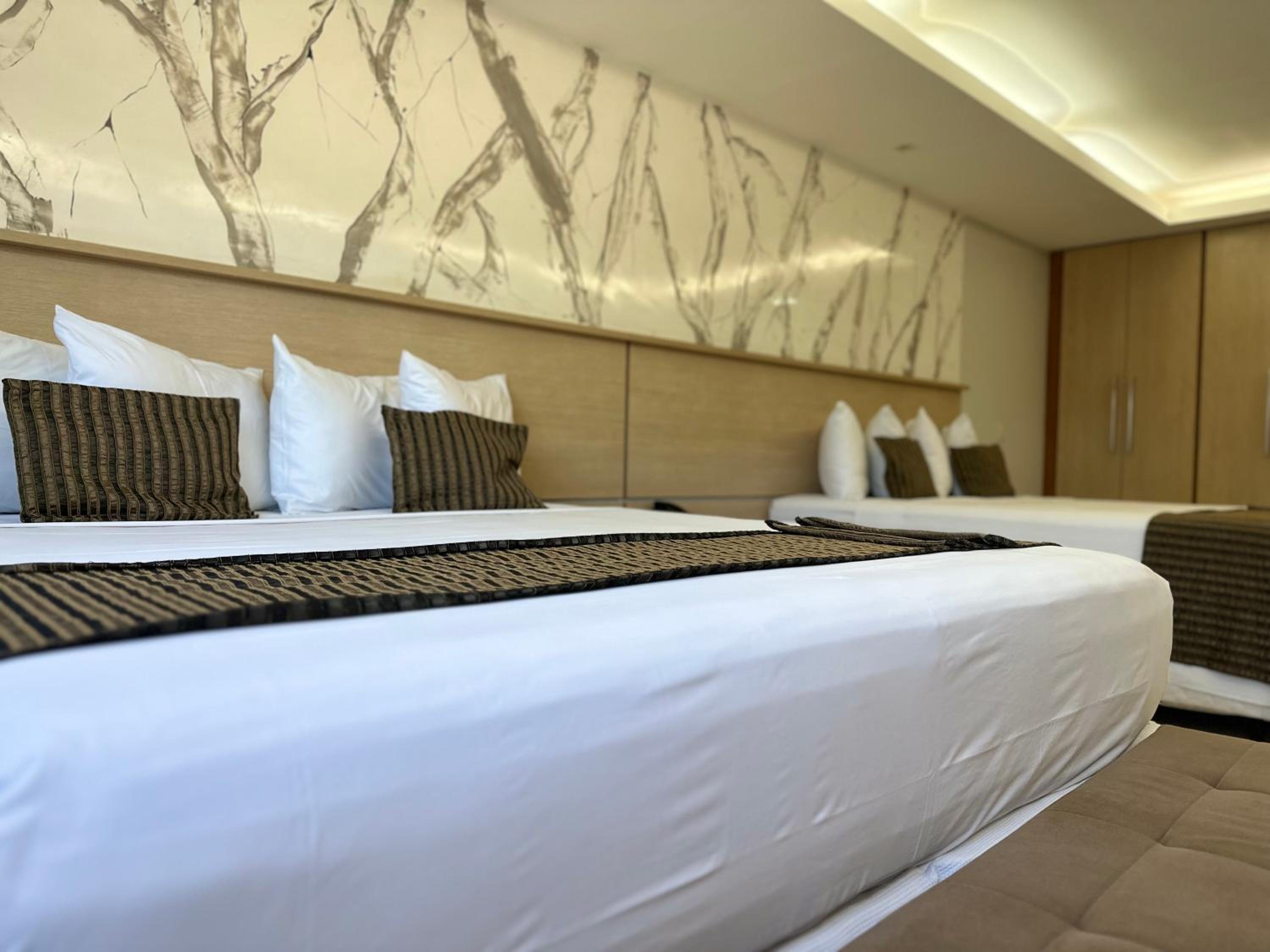 Presidential Suite photo 2