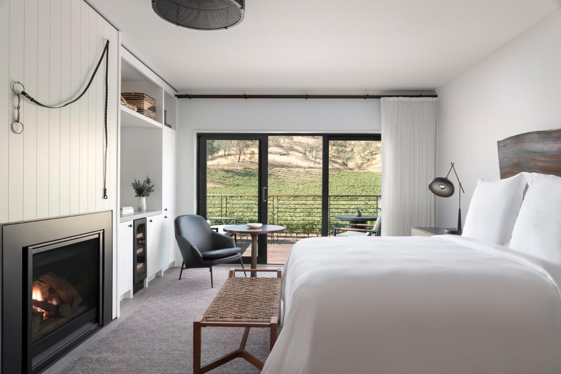 Accessible Palisades King Room