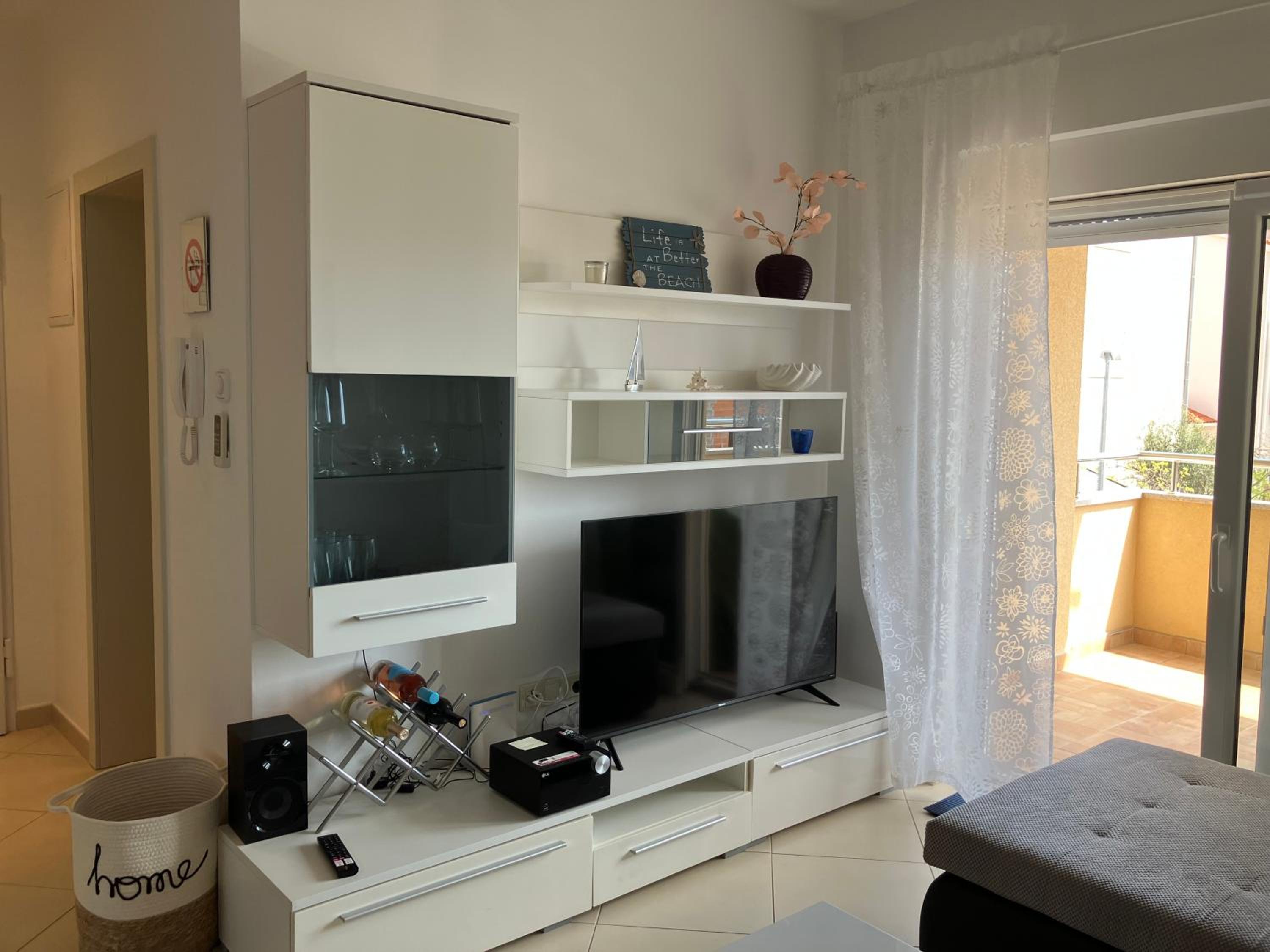 Apartment with Balcony