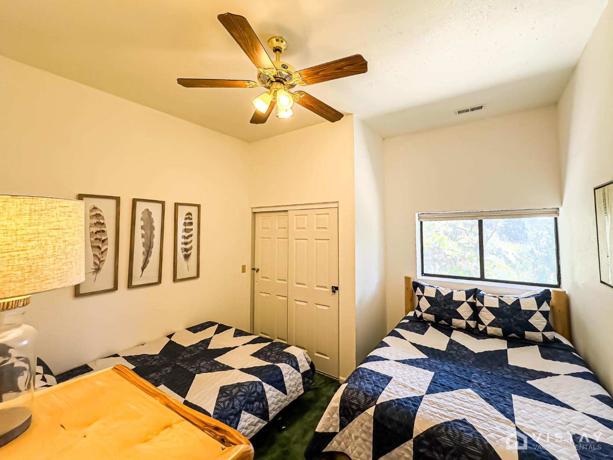 Four-Bedroom House photo 3