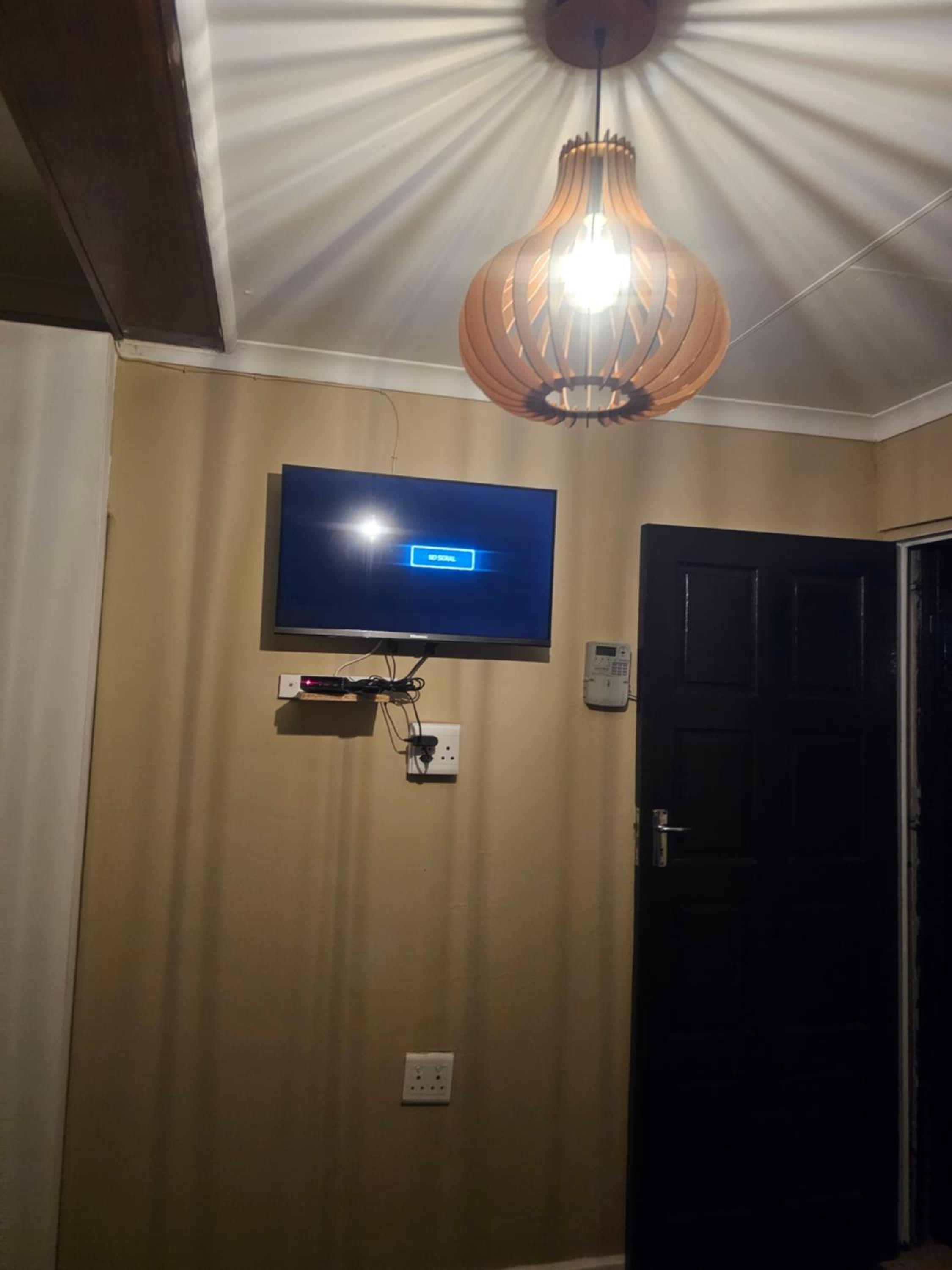Deluxe Double Room with Balcony photo 3