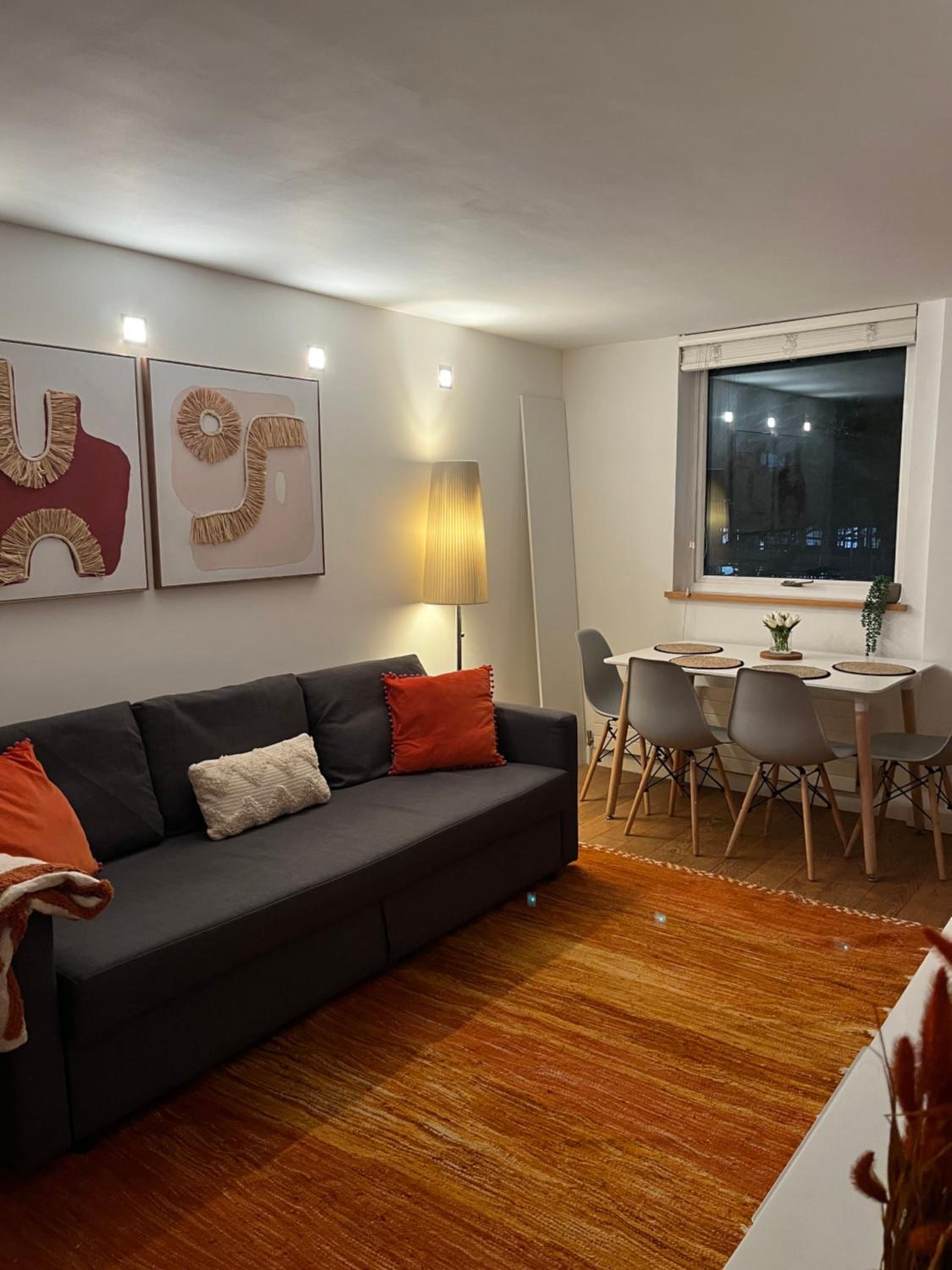 Two-Bedroom Apartment photo 2