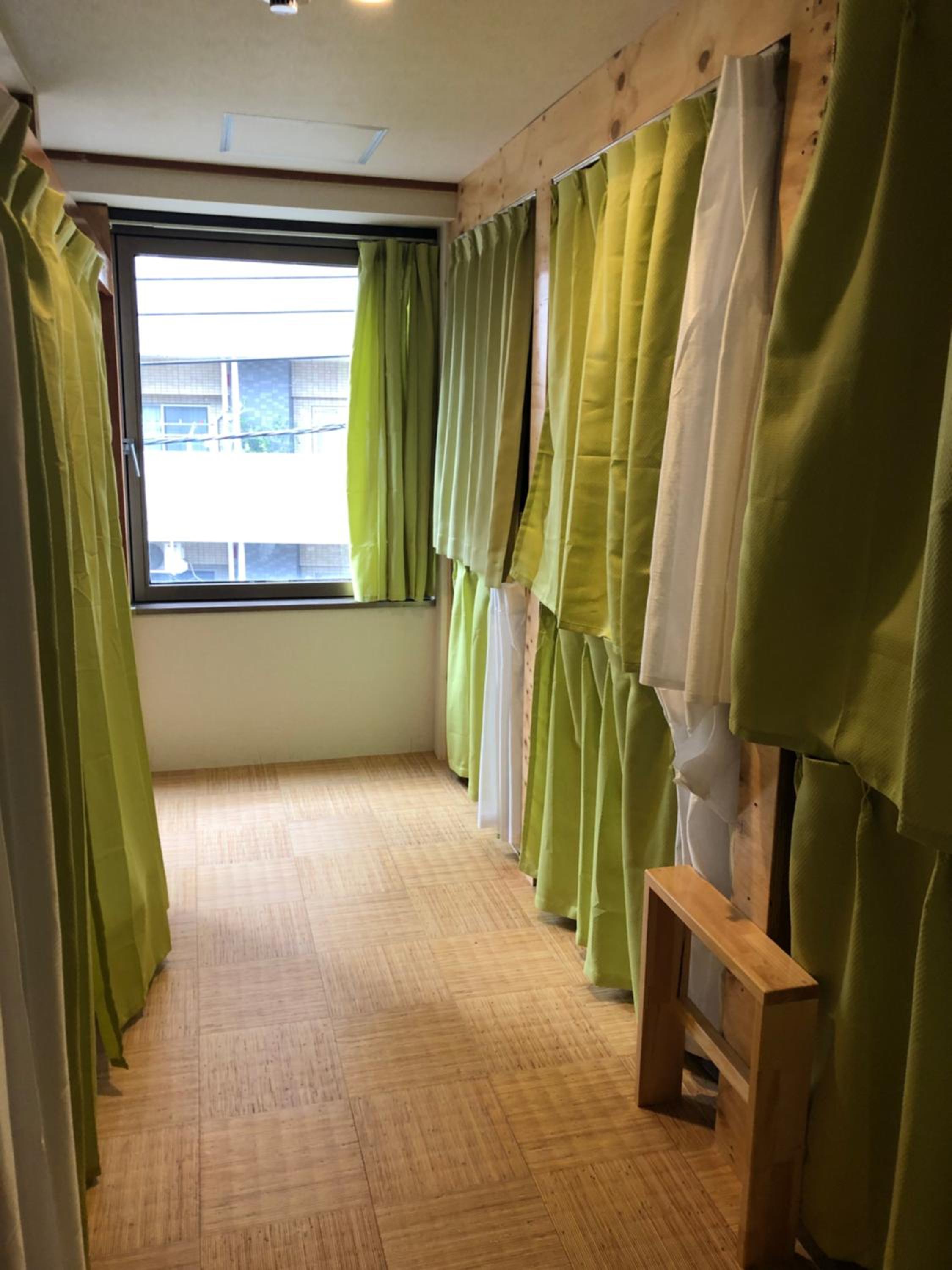 Bed in 6-Bed Mixed Dormitory Room photo 3