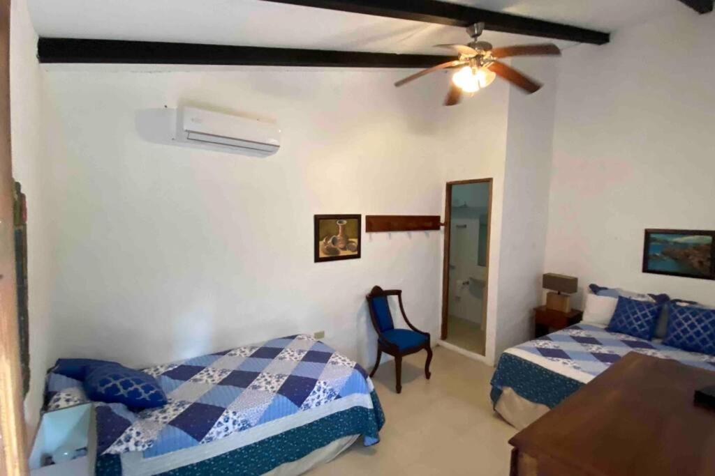Four-Bedroom House photo 3