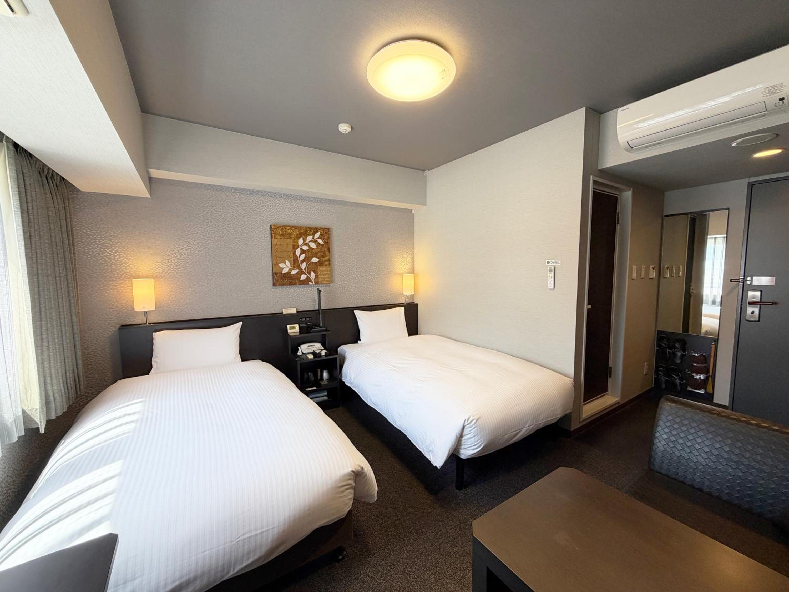 Twin Room - Smoking - Heated Tobacco Only