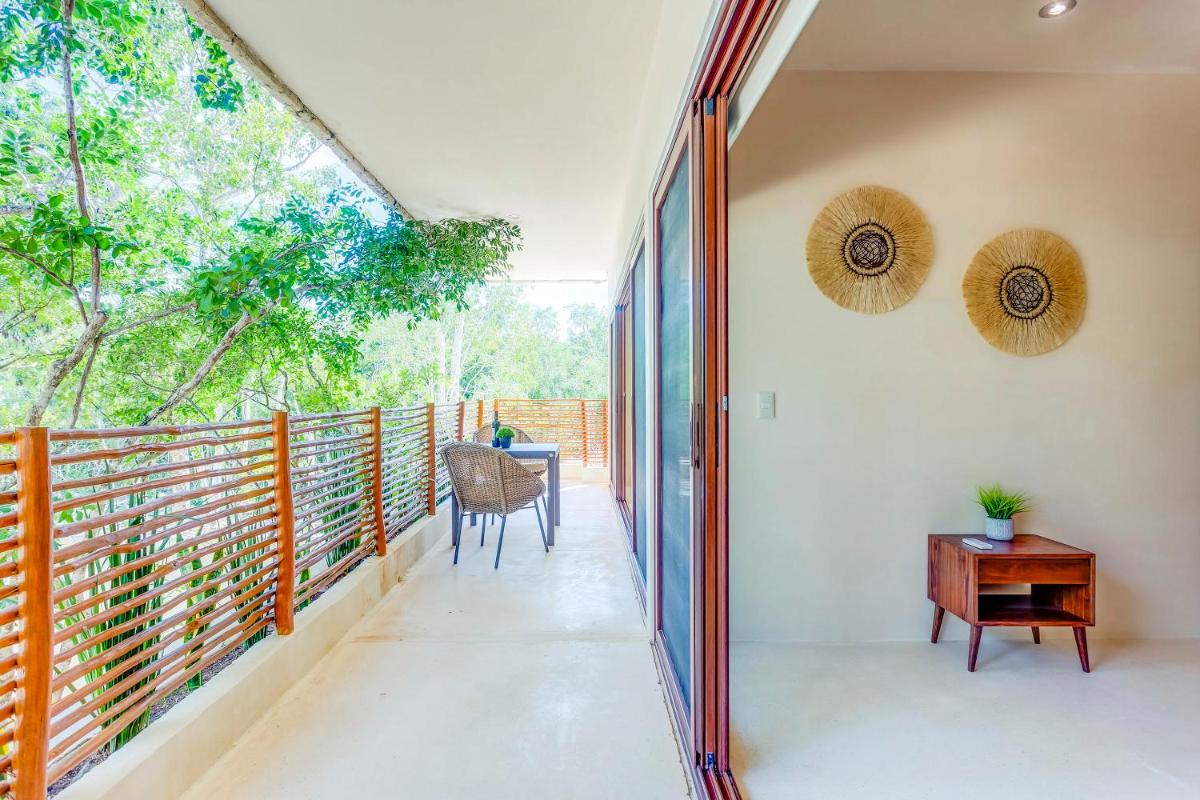 Apartment with Balcony