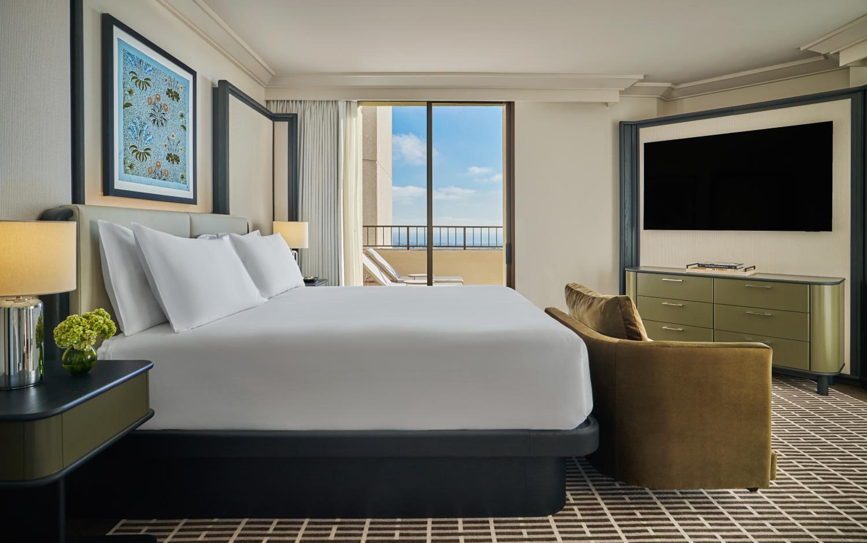 Island Specialty Suite - Photo 1