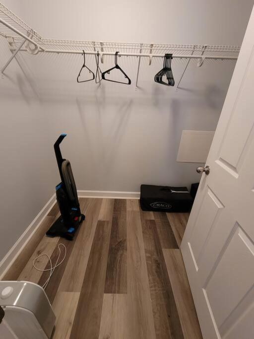 Three-Bedroom House photo 2