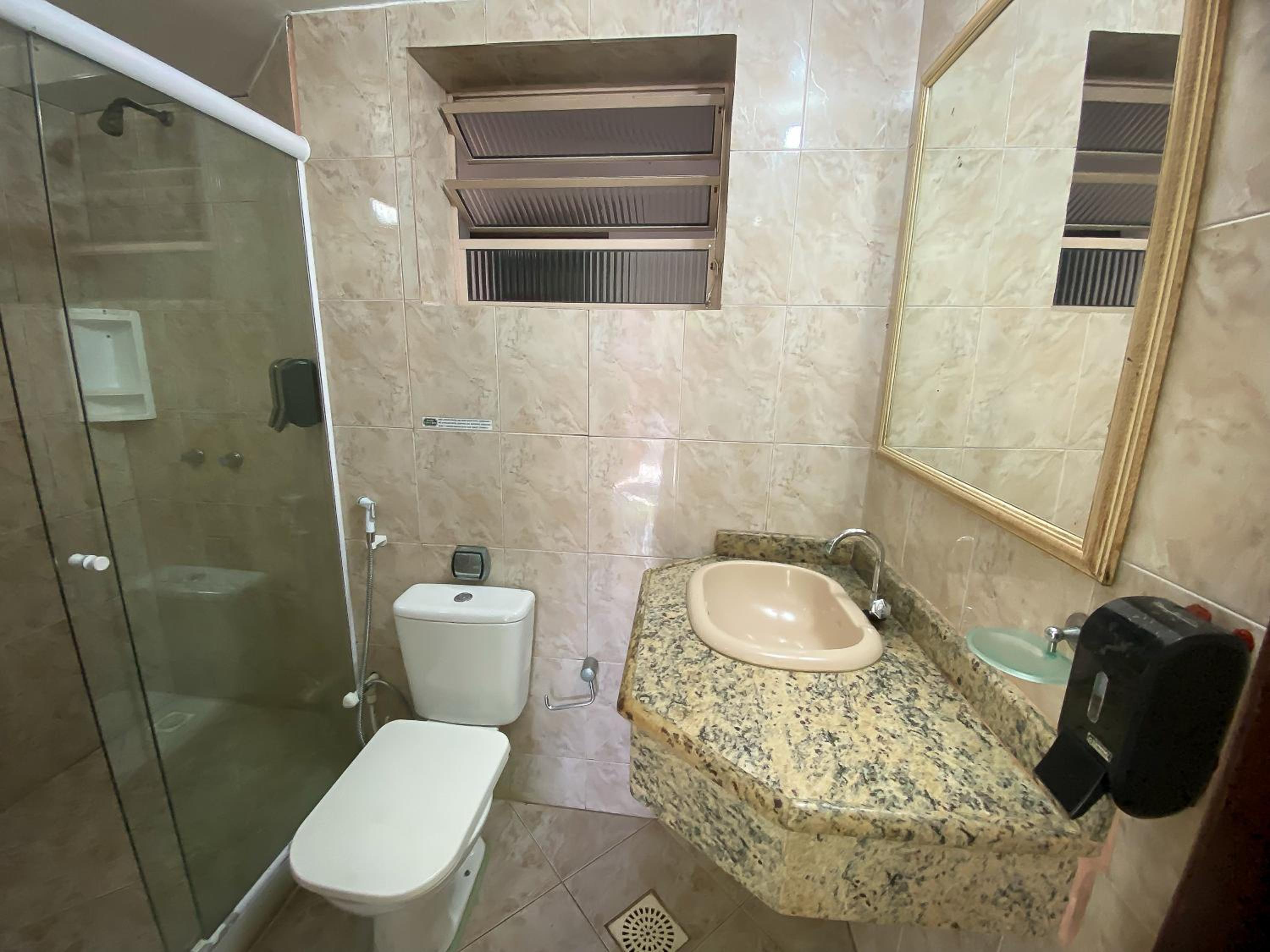 Standard Double Room - Photo 10