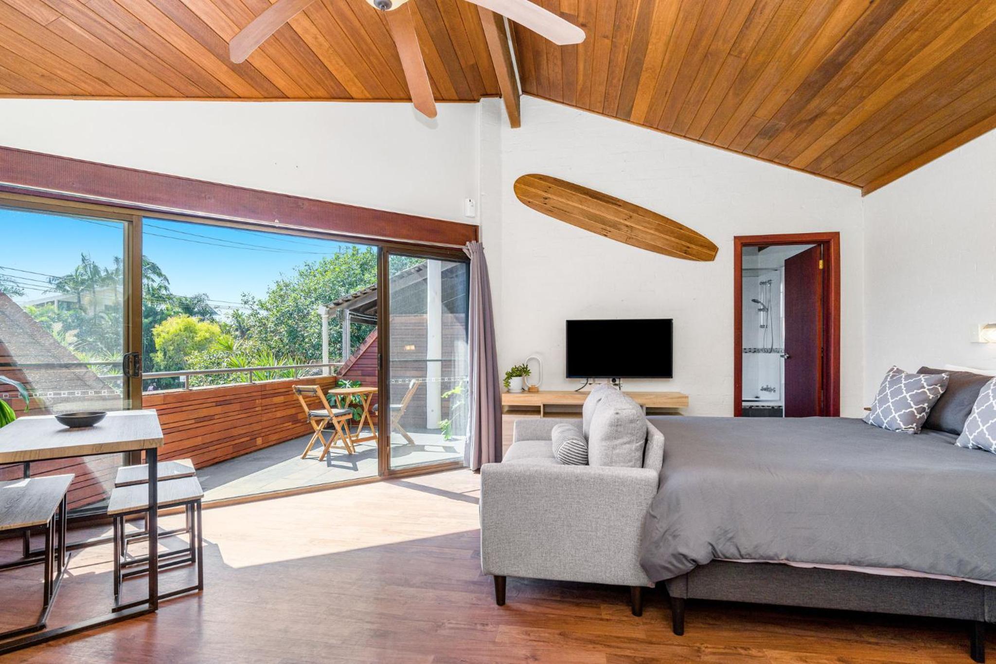 Queen Room with Balcony