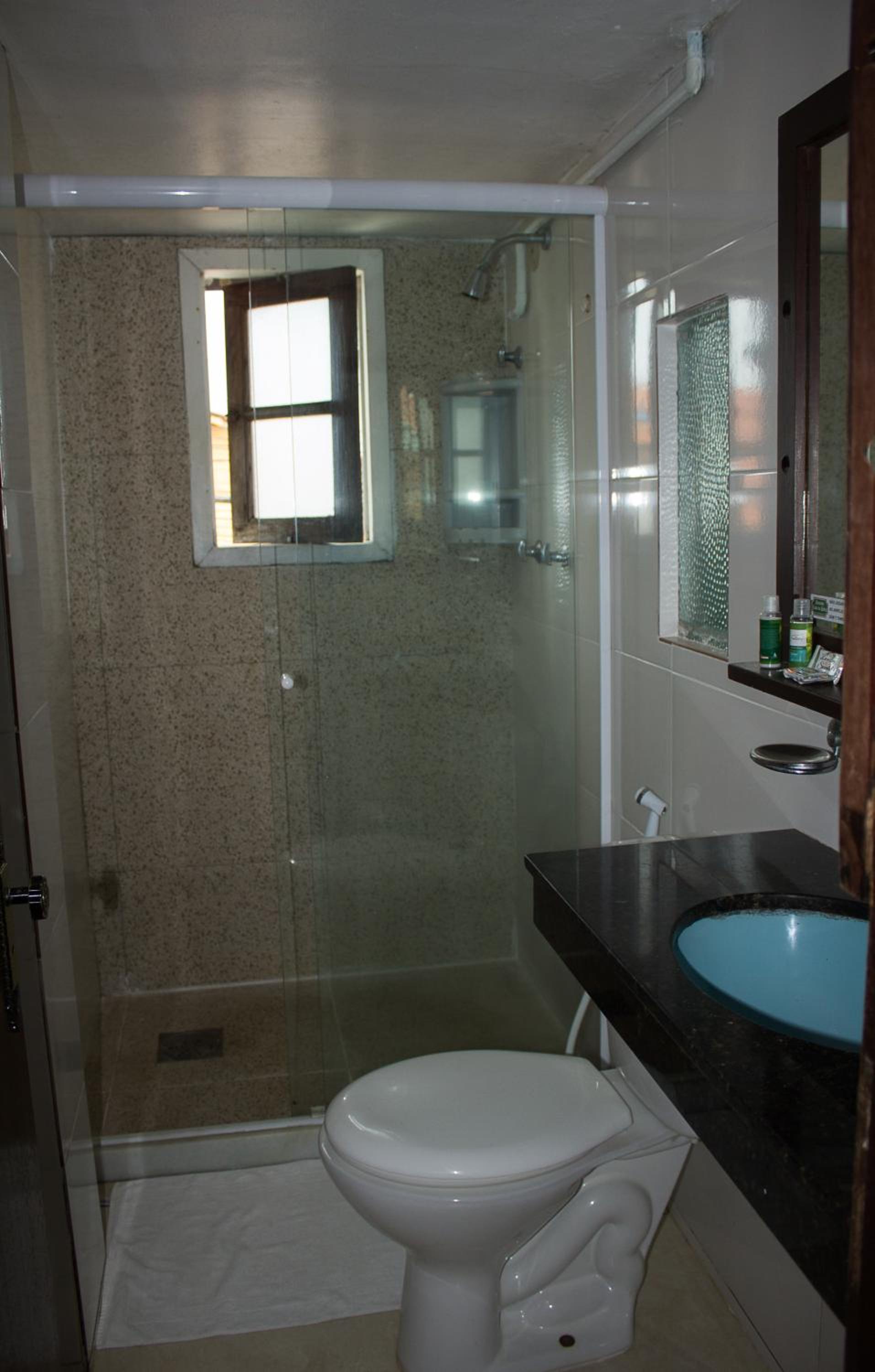 Classic Quadruple Room - Photo 9