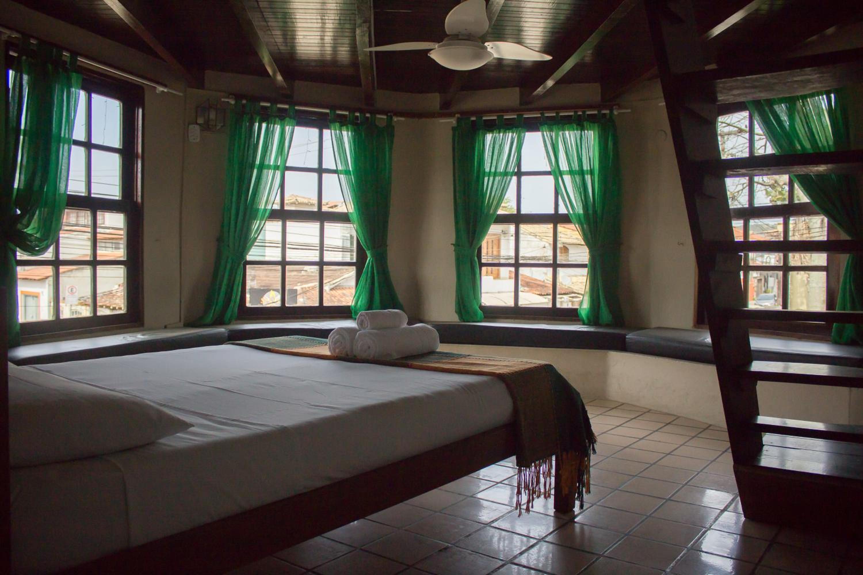 Classic Quadruple Room - Photo 5
