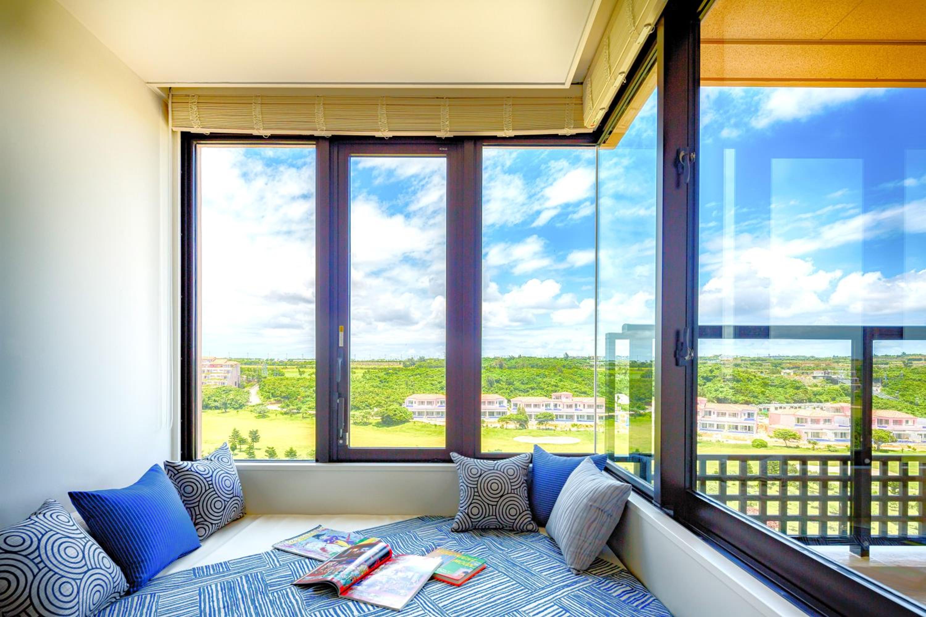 Junior Suite (Non Smoking) - Photo 4