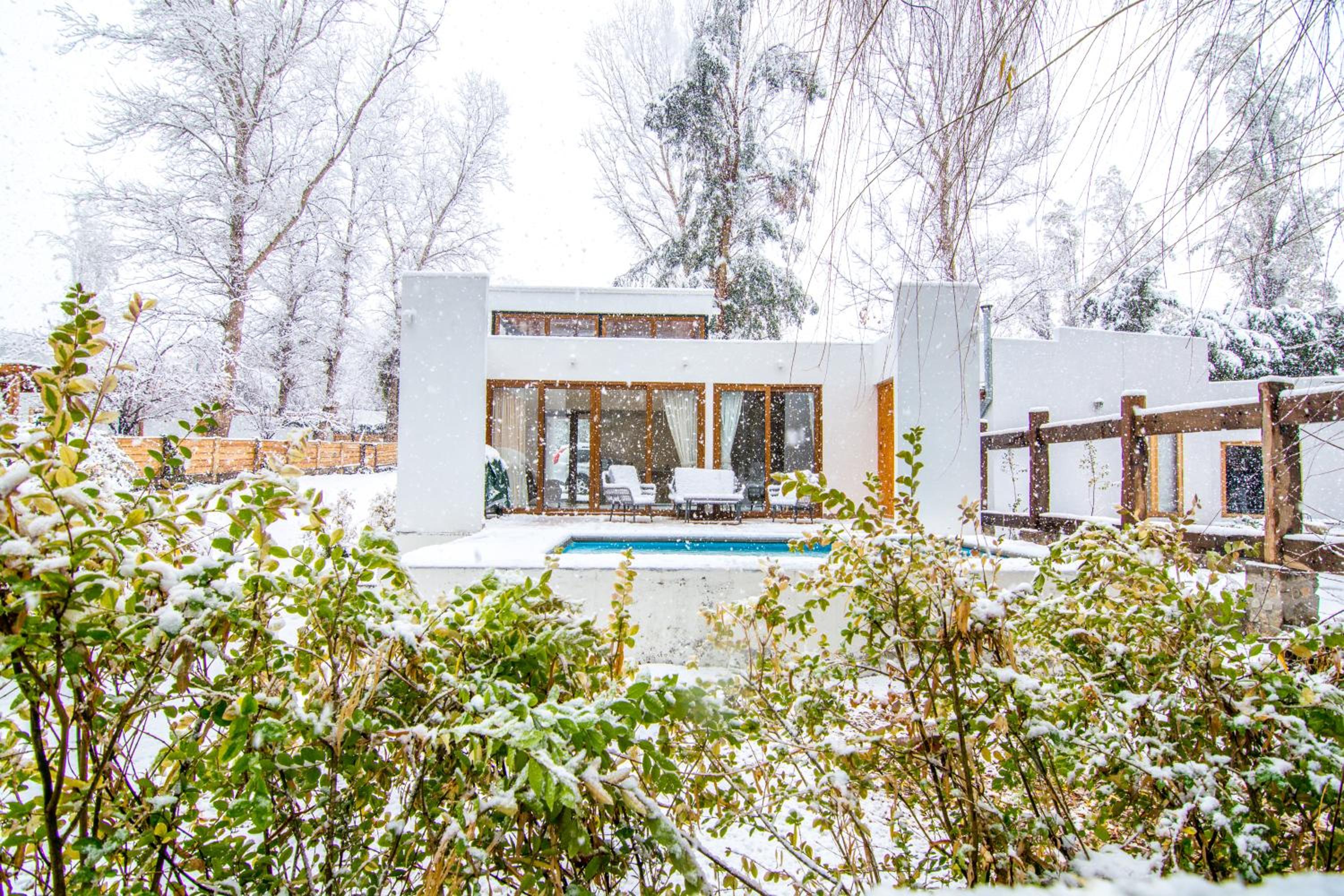 Villa with Private Pool photo 1