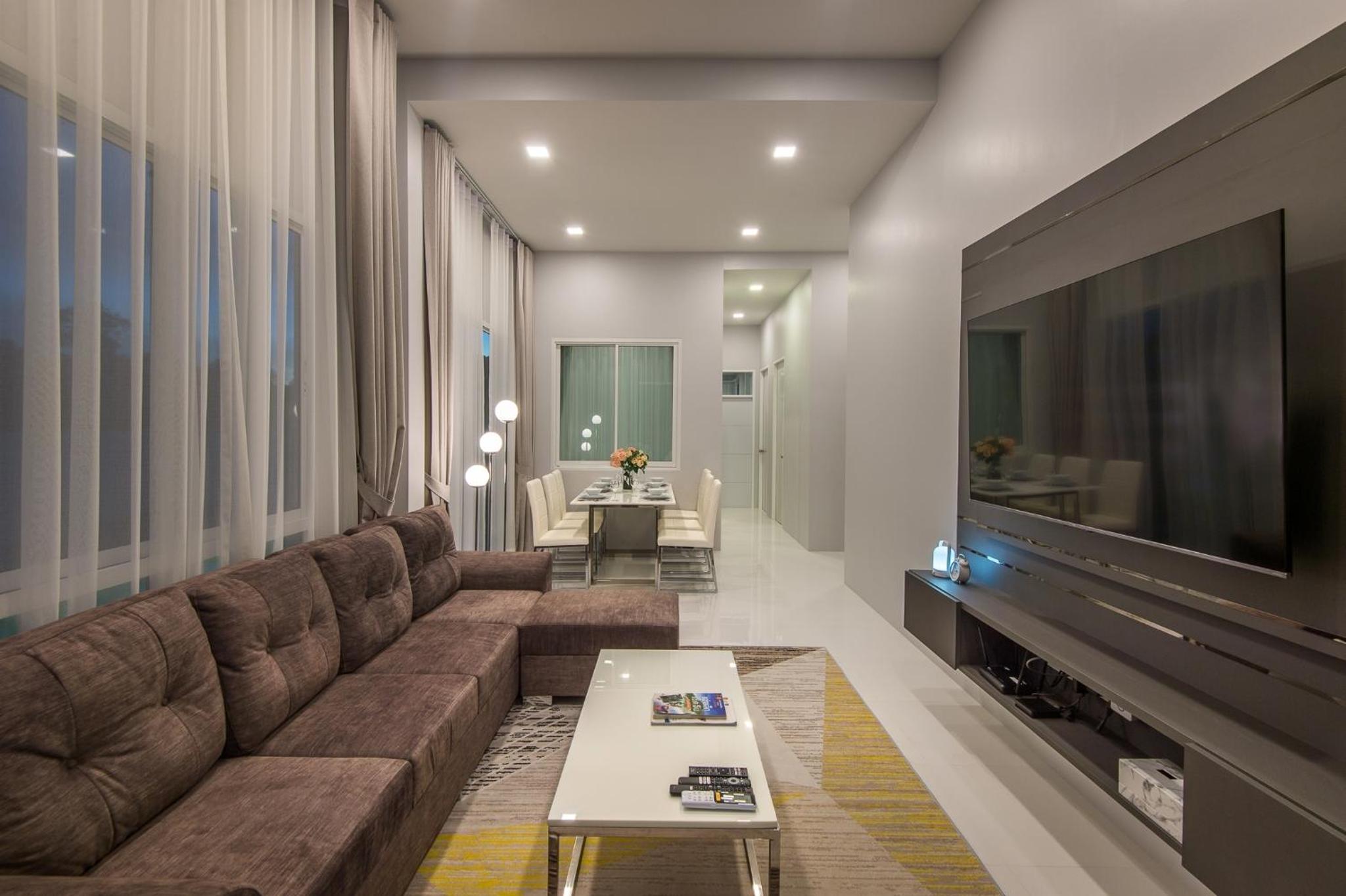 Grand Pool Villa Four-Bedroom