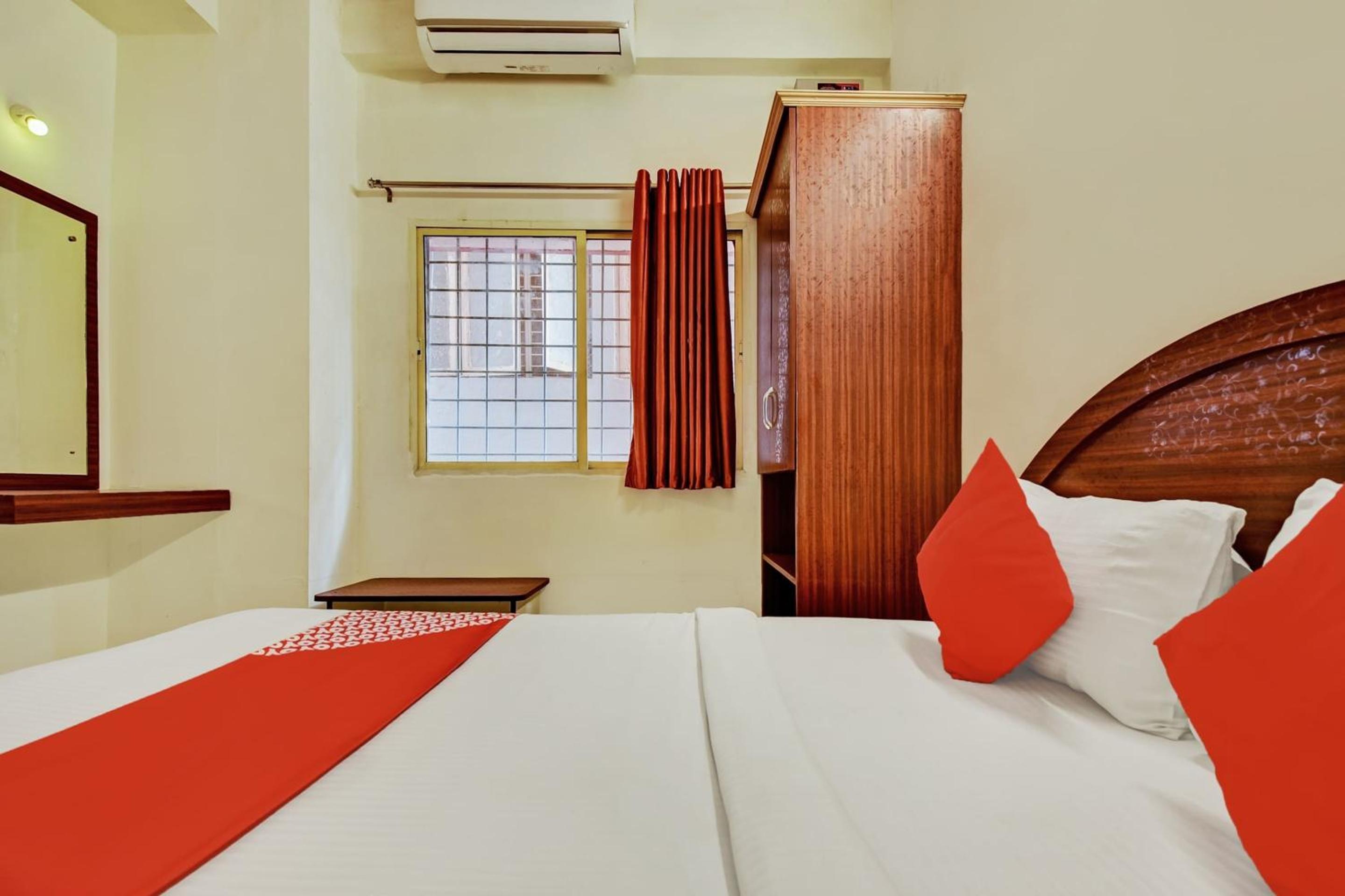 Standard Double Room photo 2