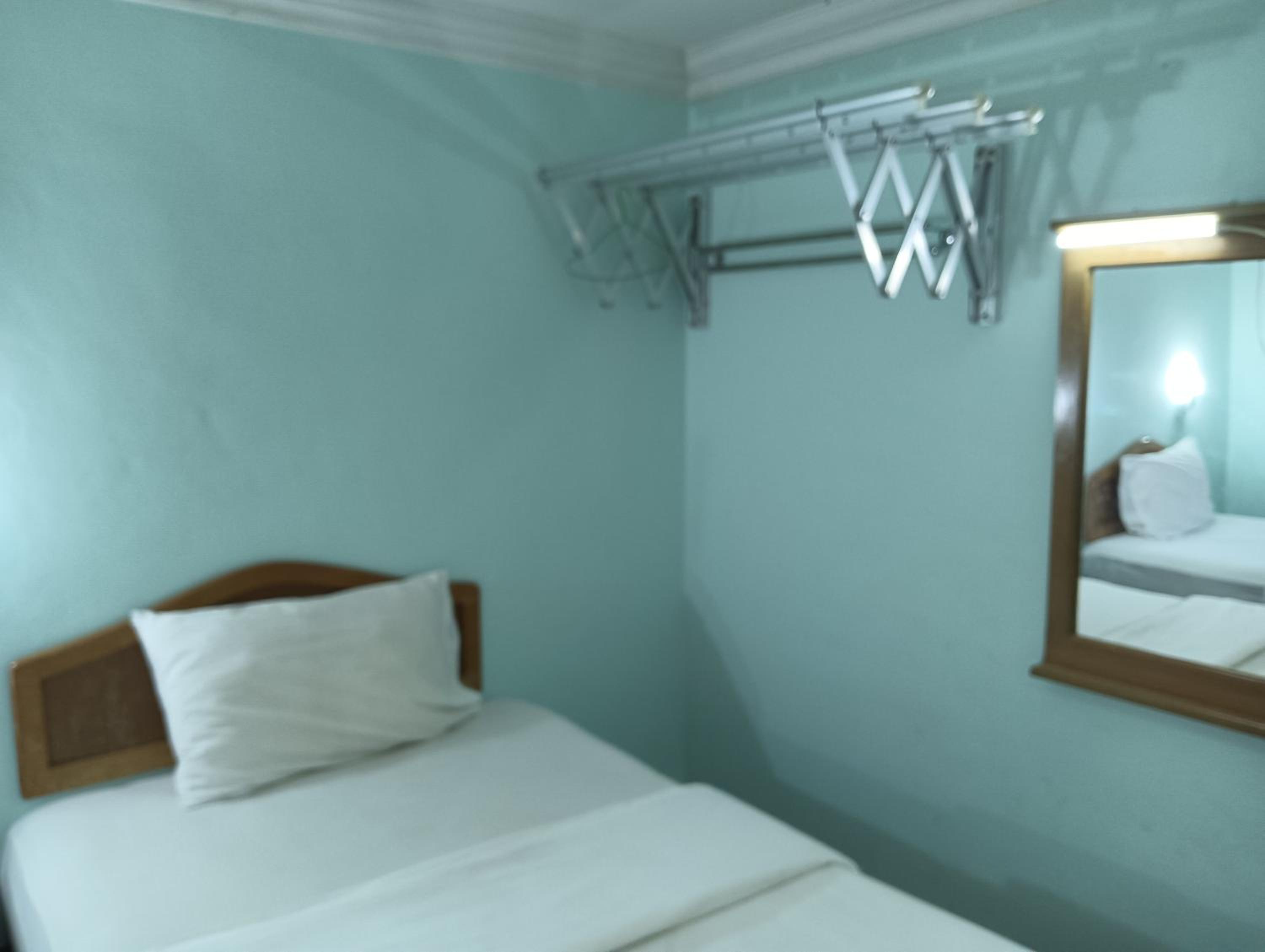 Deluxe Twin Room - Photo 5