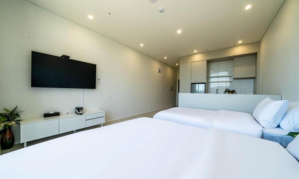 Standard Twin Room photo 2
