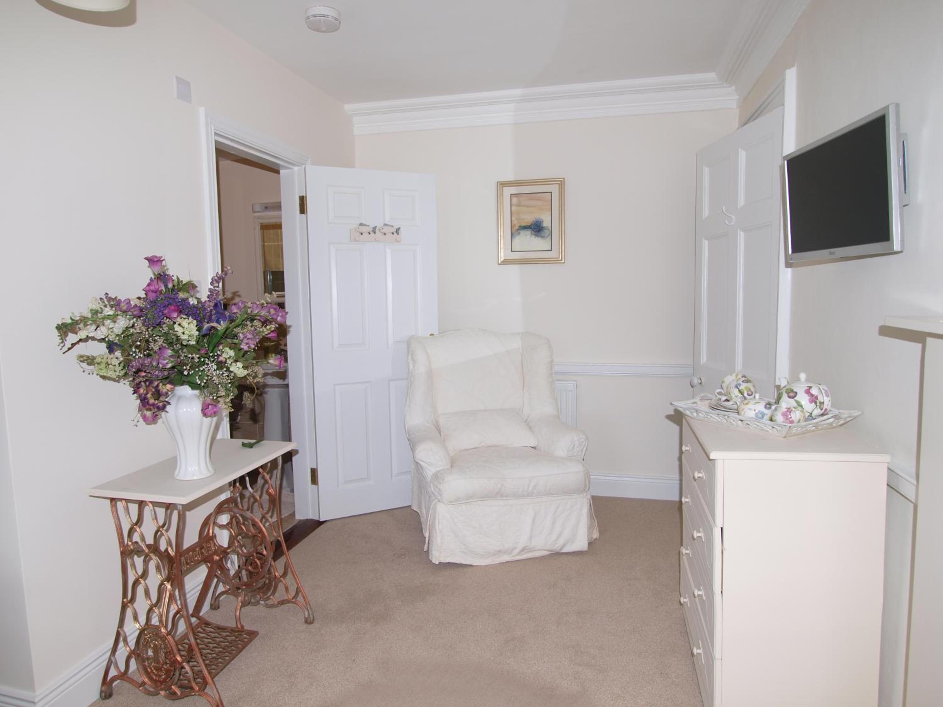 Deluxe Double or Twin Room with Garden View - Photo 5