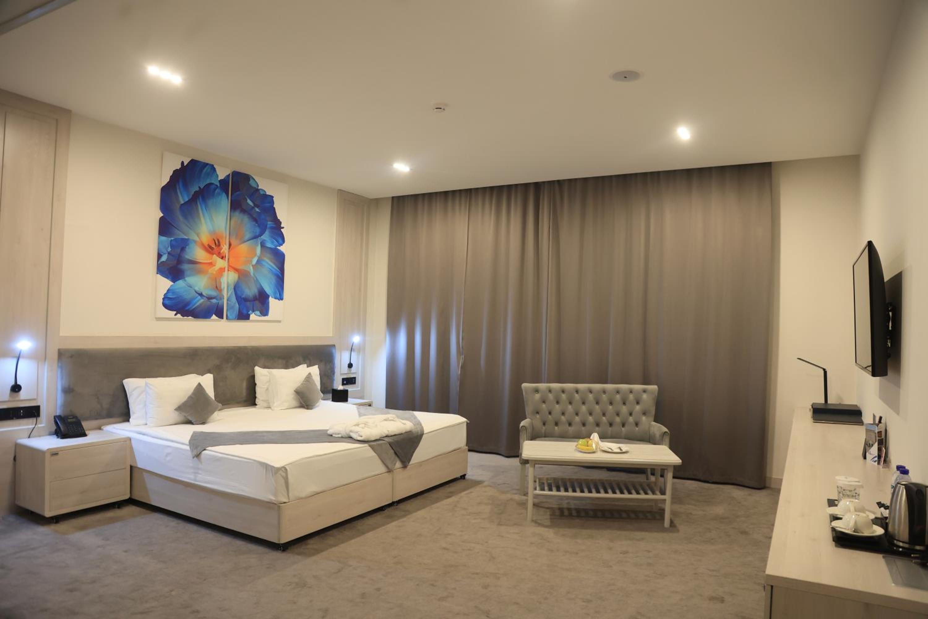 Twin Room - Photo 4