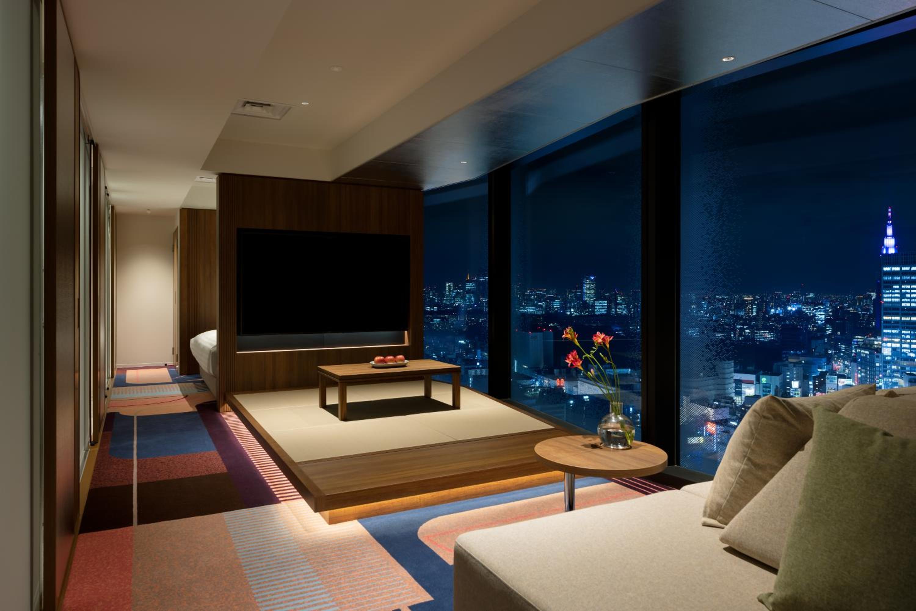 Premier Suite Twin photo 2