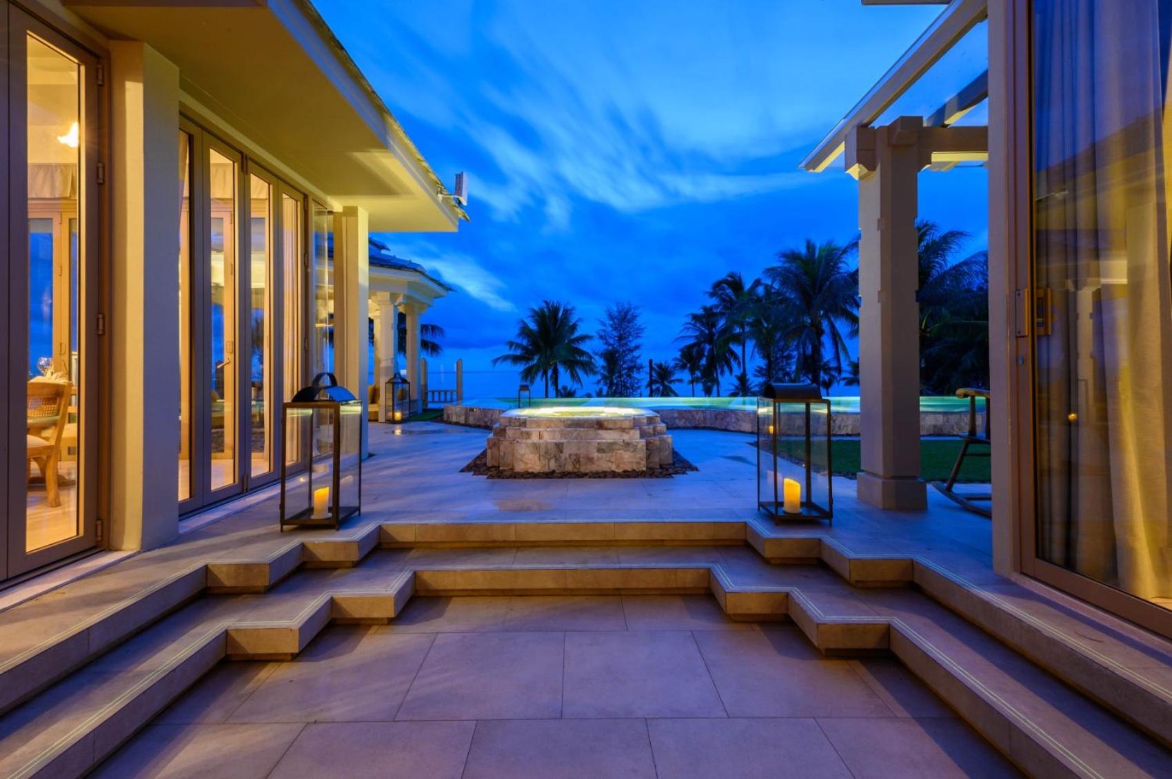 Devasom Sky Villa Two-Bedroom Oceanfront Penthouse photo 3