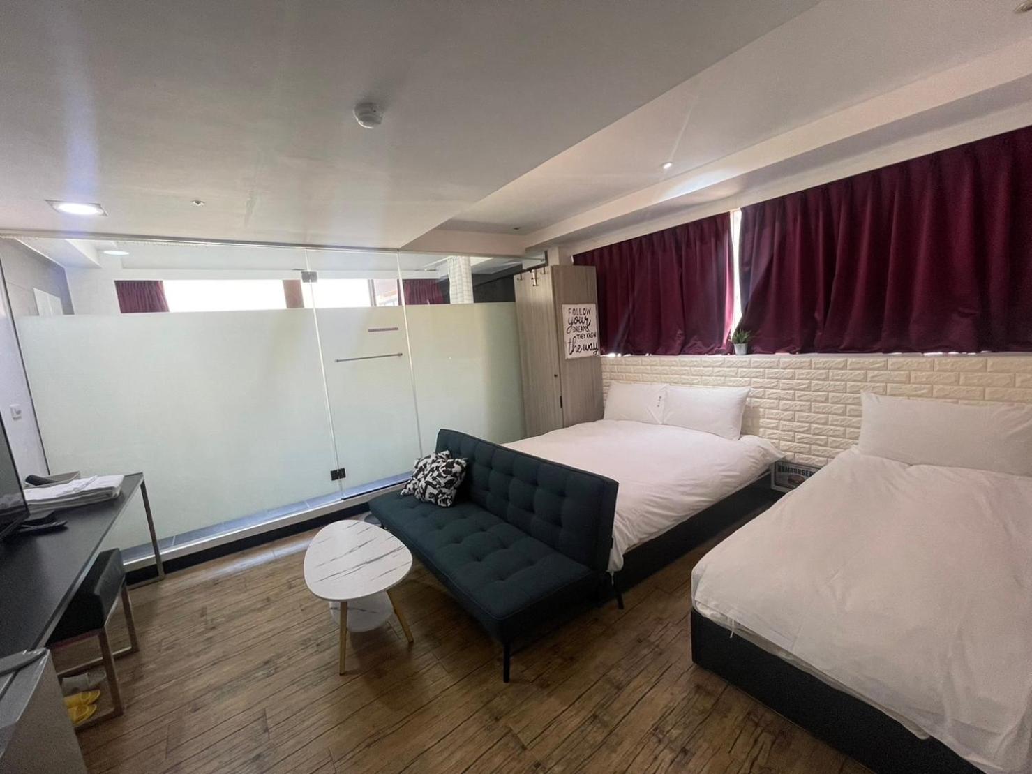 Triple Room with View - Photo 1