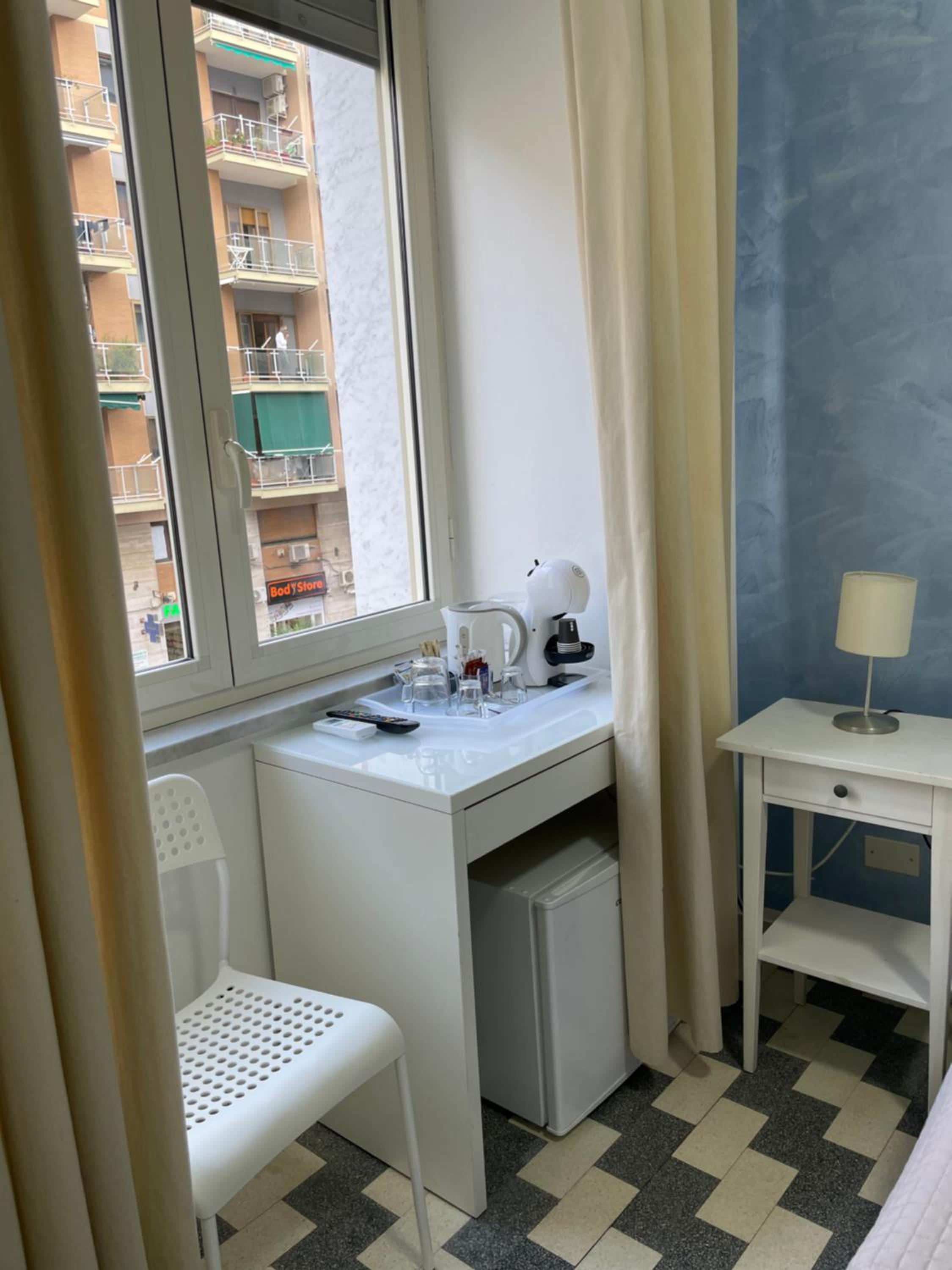 Economy Double Room - Photo 4