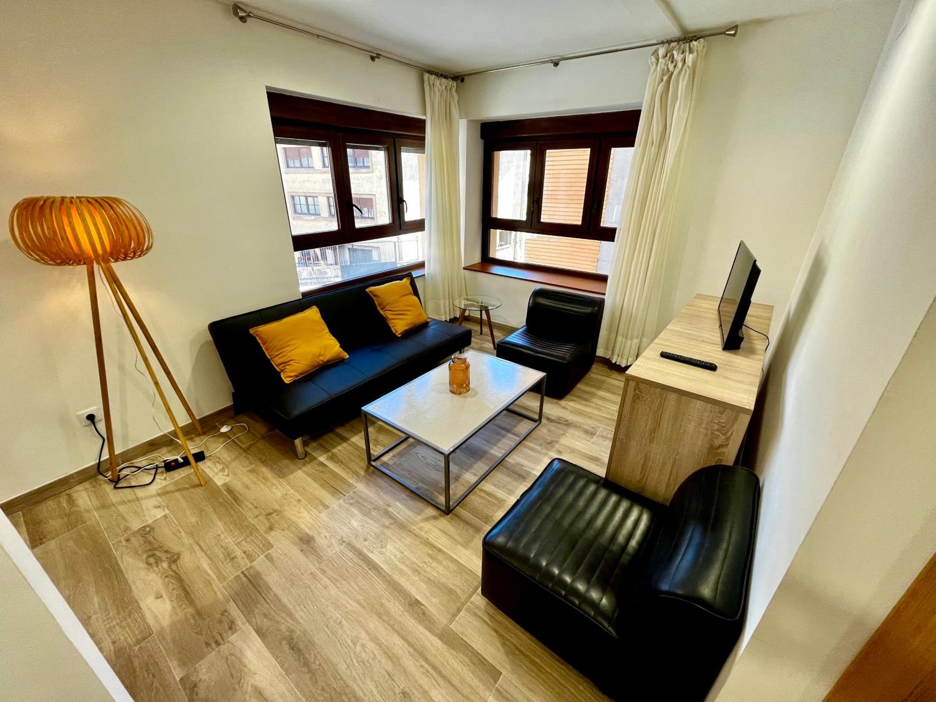 Two-Bedroom Apartment photo 2