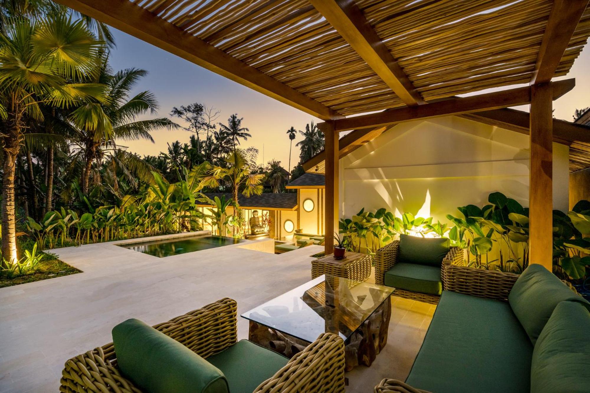 Three-Bedroom Villa - Photo 12