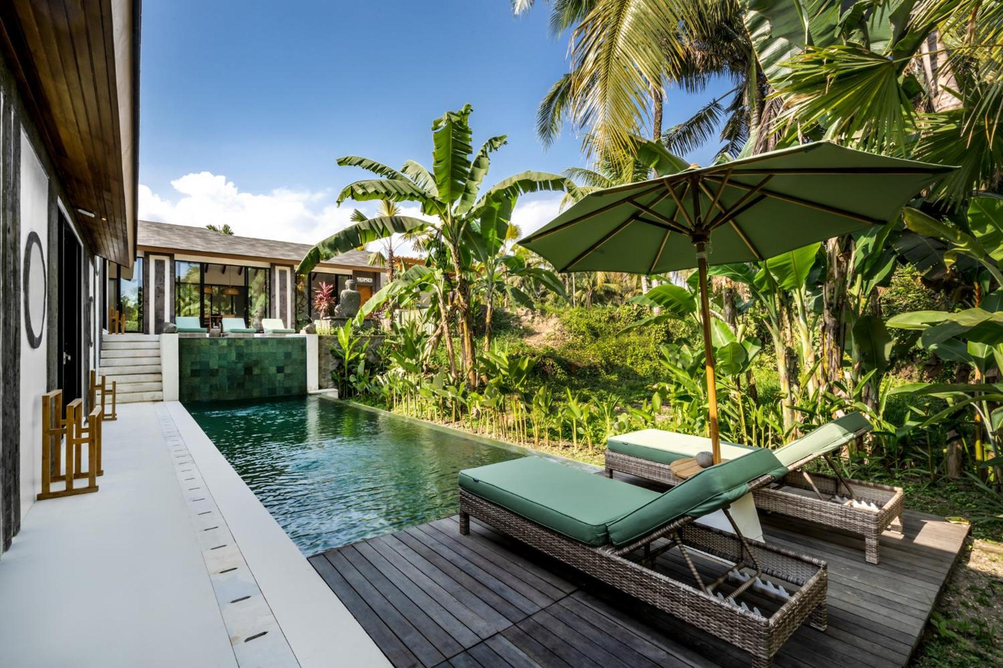 Three-Bedroom Villa - Photo 35