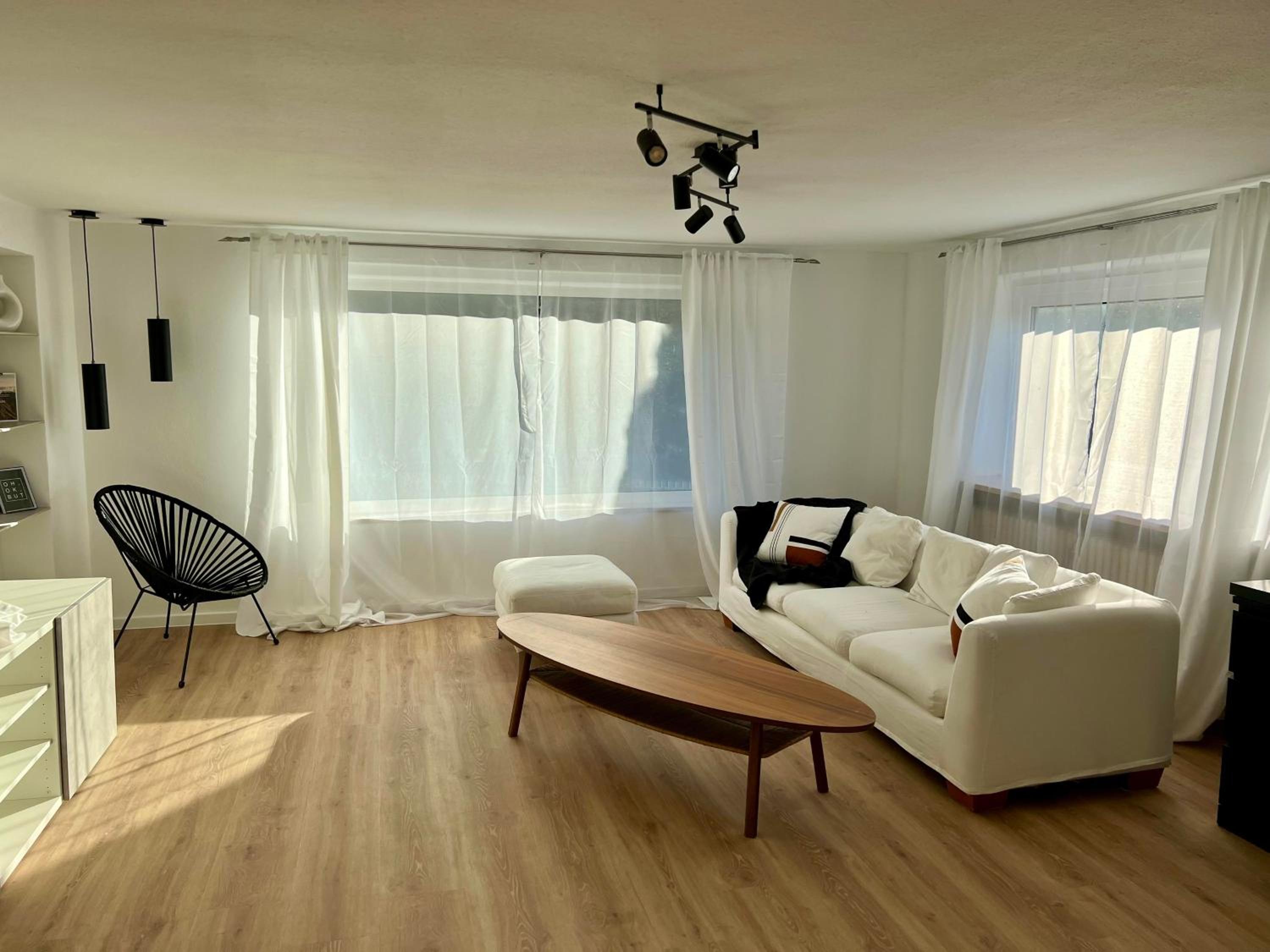 Two-Bedroom Apartment With Shower  photo 1