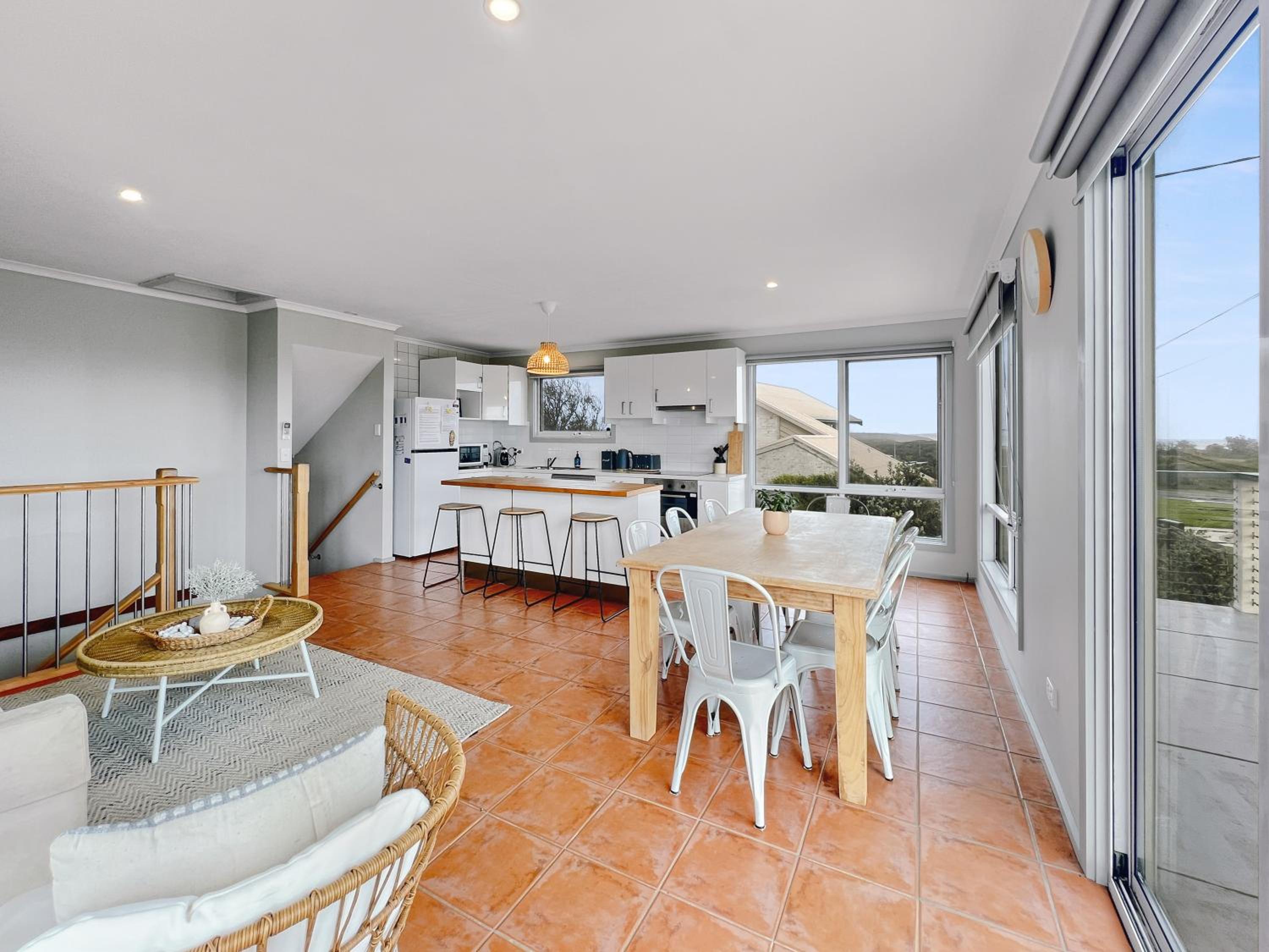Three-Bedroom House photo 2