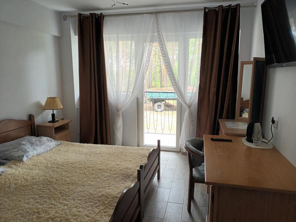 Single Room with Bathroom photo 3
